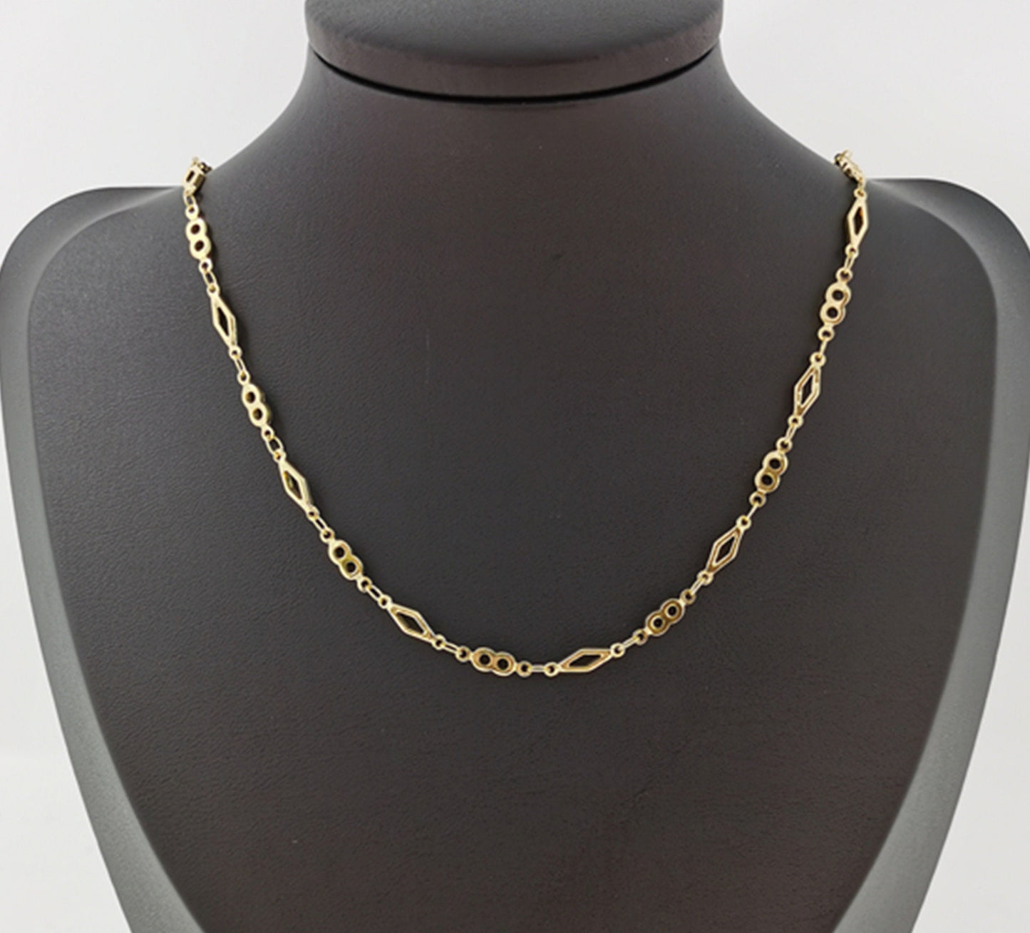 Gold Figure 8 Chain by Yard, Figure 8 Chain, Wholesale bulk Roll Chain for Jewelry Making, Size 11.5x3.5mm, Roll-175