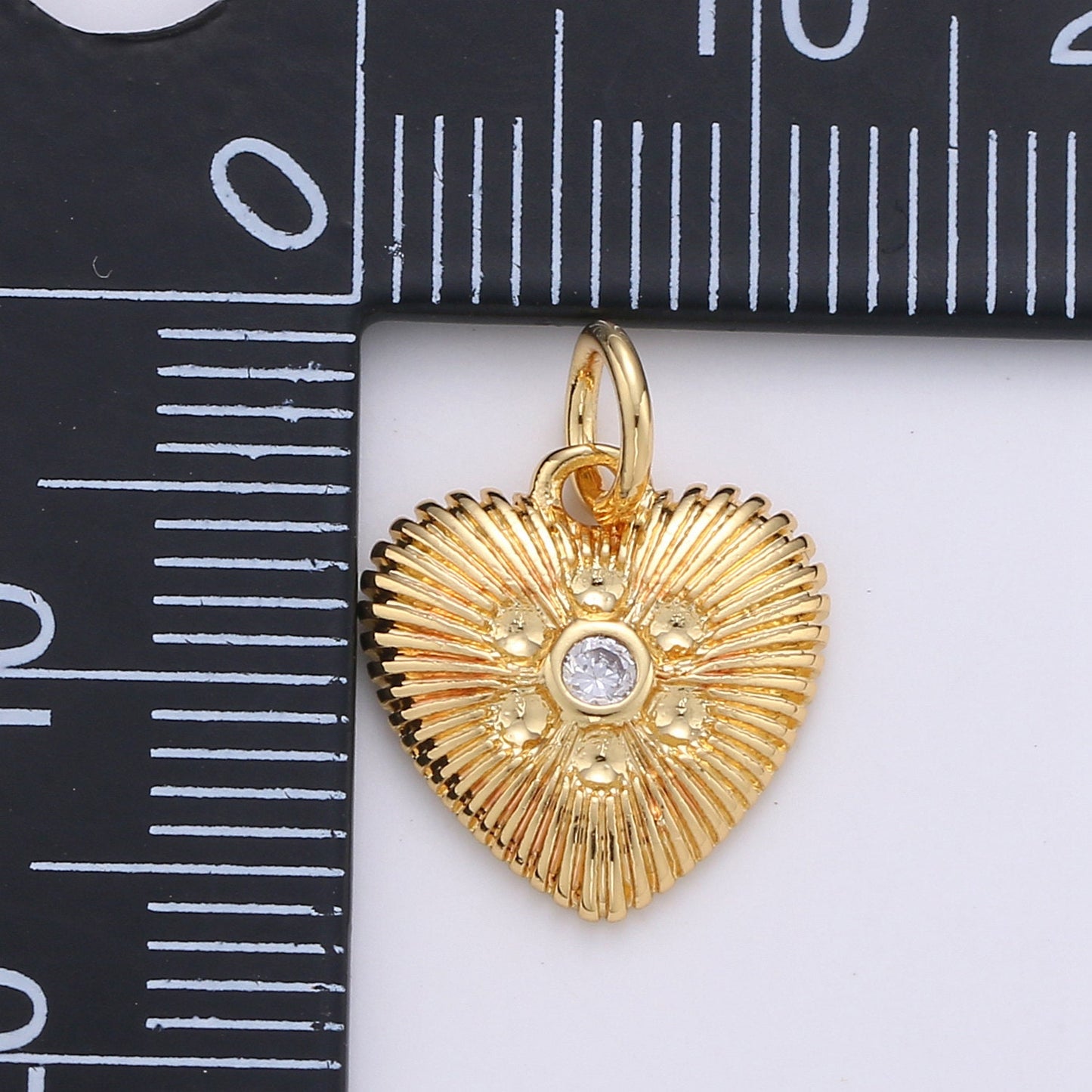 Gold Heart Charm 24k Gold Micro Pave Spike Heart Amor Amore Pendant for Necklace Earring Jewelry Making