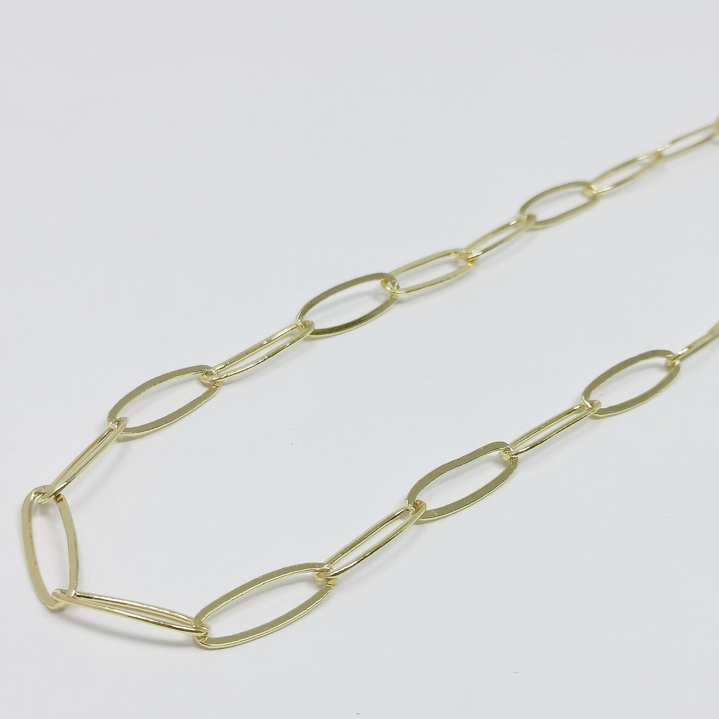 Flat Paperclip Chain 24K Gold by Yard, Oval Link Chain by Foot, Paper Clip Link for DIY Craft, Roll-366