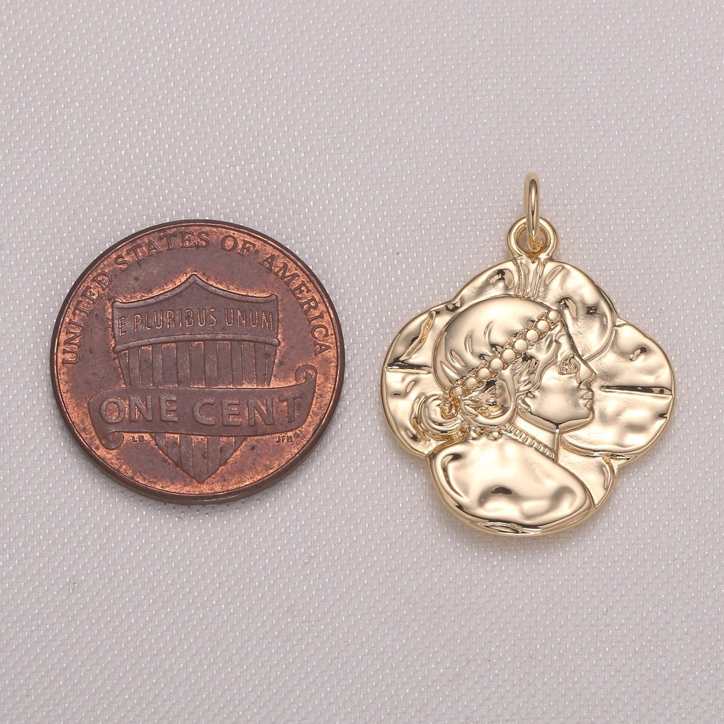 Dainty Cameo Charm Gold Charm,Famous Person Pendants Charm for Necklace Bracelet Component -946