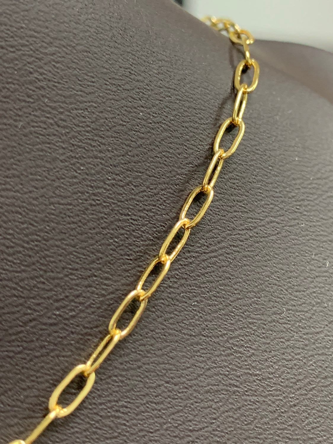Dainty Oval Rolo Gold Chain by Yard, Oval Link, Wholesale bulk Roll Chain for Jewelry Making, Width 2.4mm,Roll-471