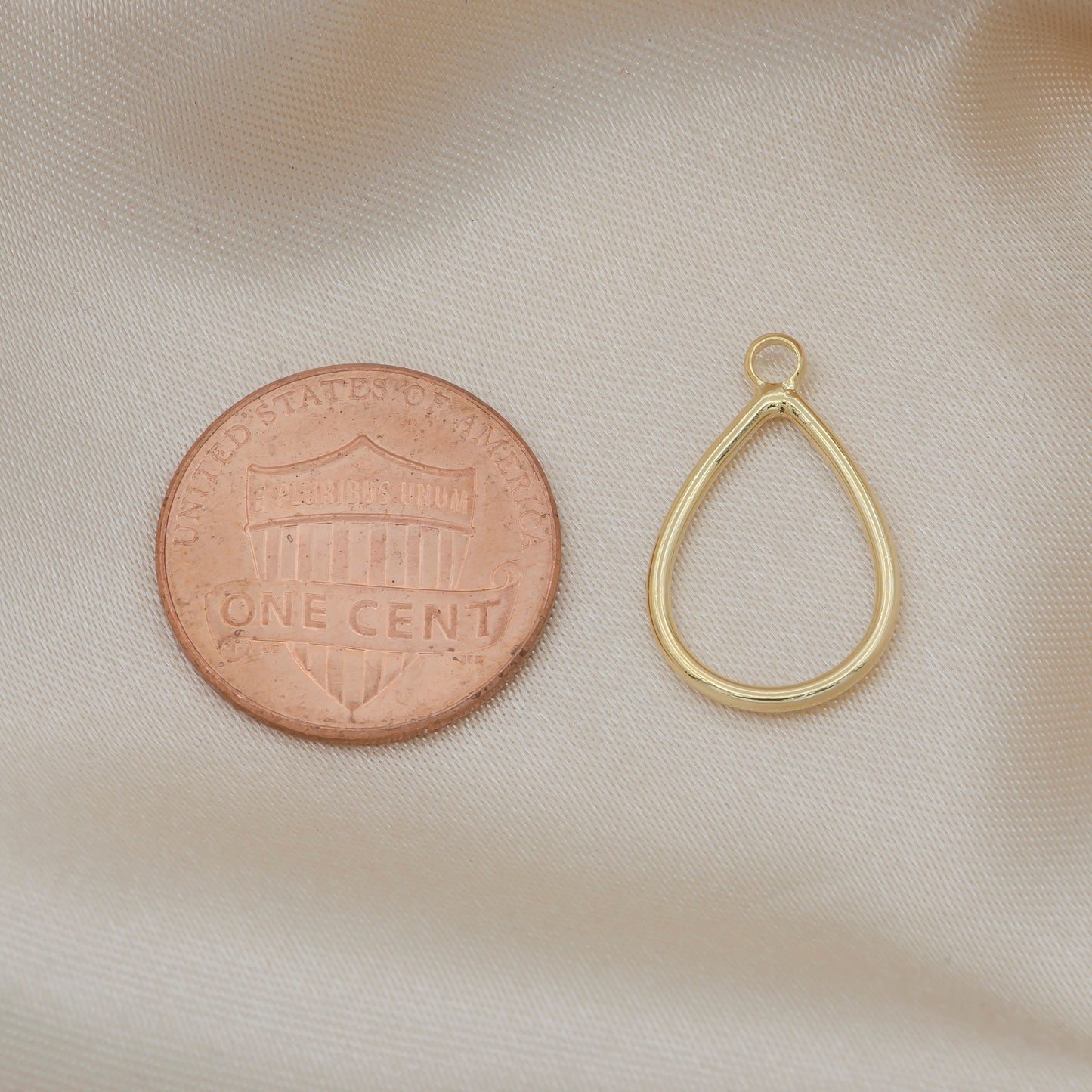 Gold Hollow Tear Drop Pendant -Shiny Teardrop Charms -Simple Findings -Geometry Dangle Pendant -Jewelry Supplies -189