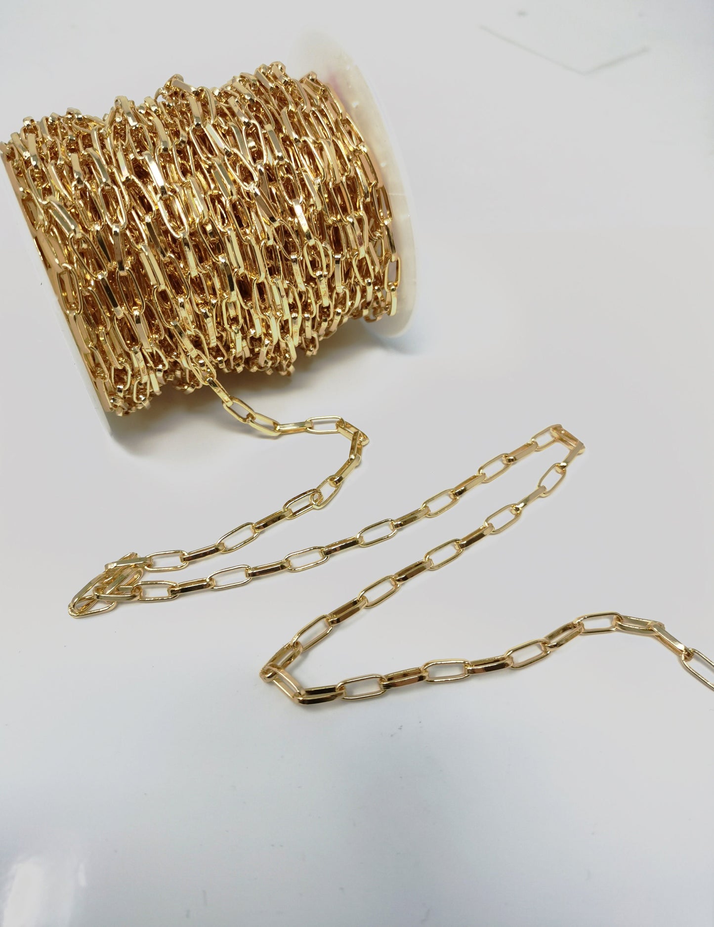 Open / Closed Gold Paperclip Chain by Yard, Oval Link Chain, Wholesale bulk Roll Chain for Jewelry Making, Thickness 1.5mm,6 / 67