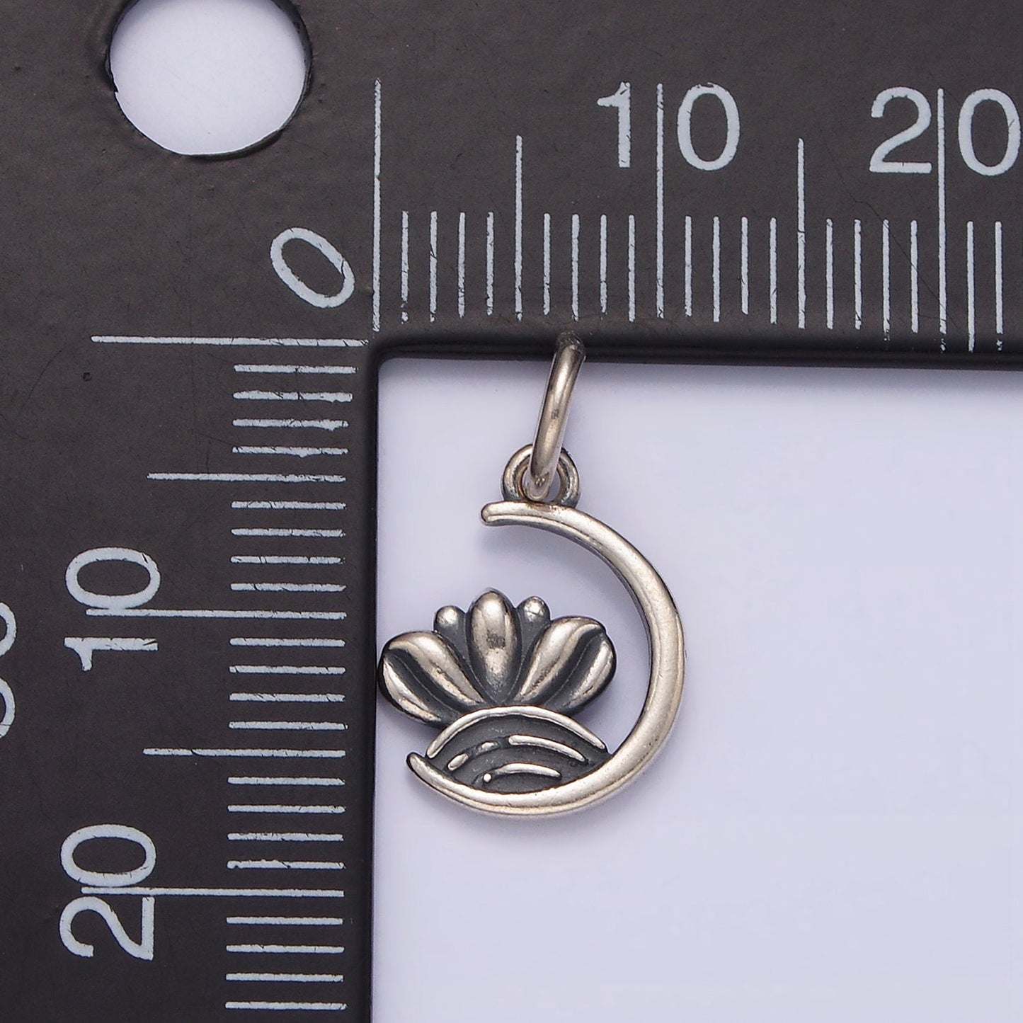 S925 Sterling Silver Celestial Crescent Moon Curved Line Charm | SL-383