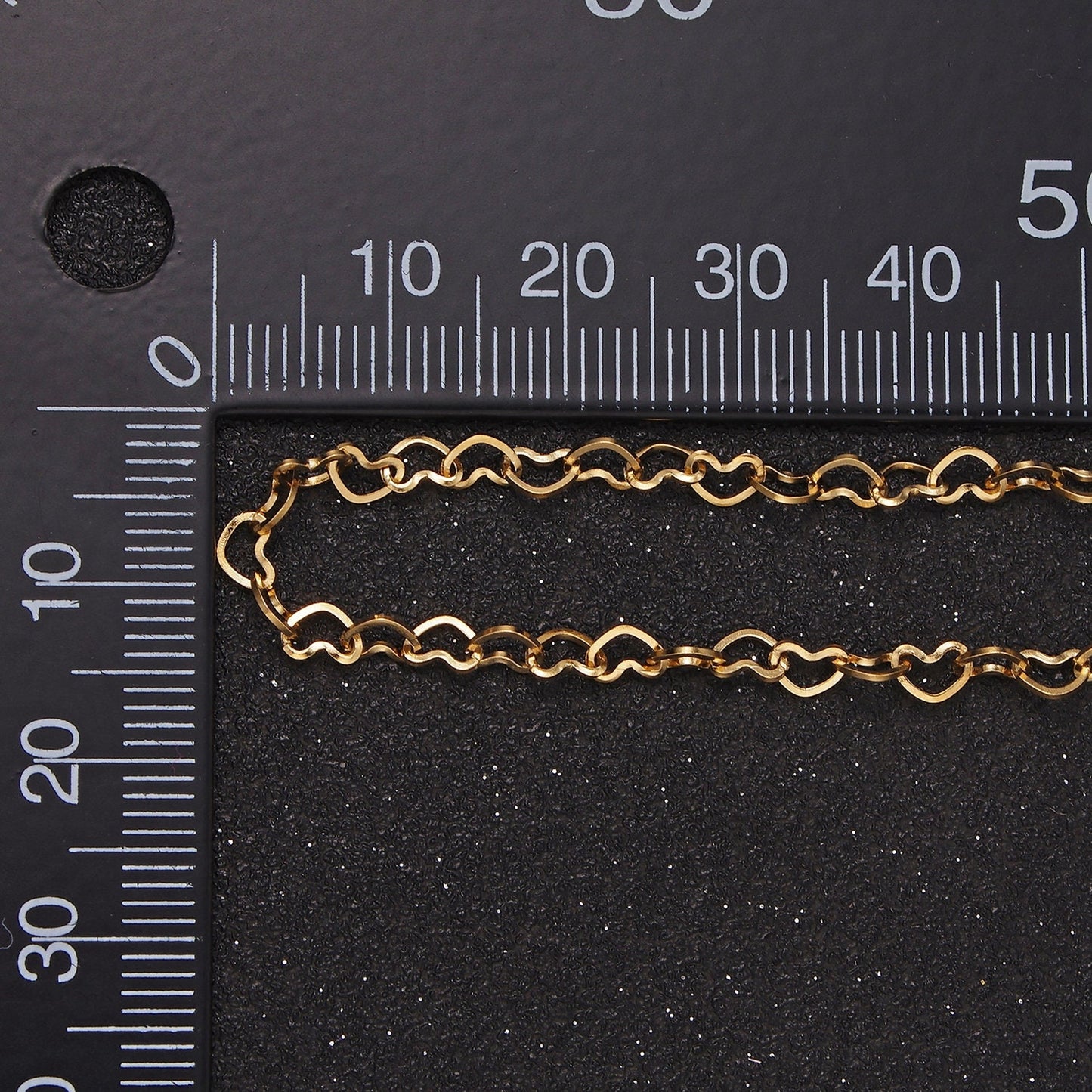 Dainty Gold Stainless Steel Heart Link Gold Chain by Yard Wholesale bulk Roll Chain for Jewelry Making Width 3mm Width ROLL-1474