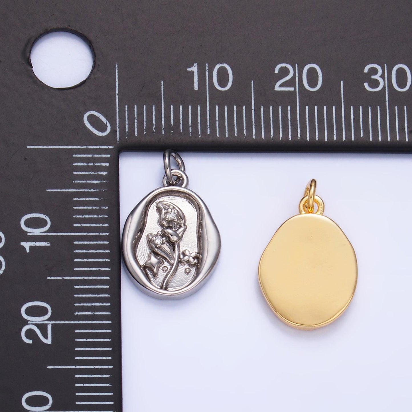 14K Gold Filled Molten Gold Morning Glory Tulip Birth Flower Personalized Oval Charm | W384