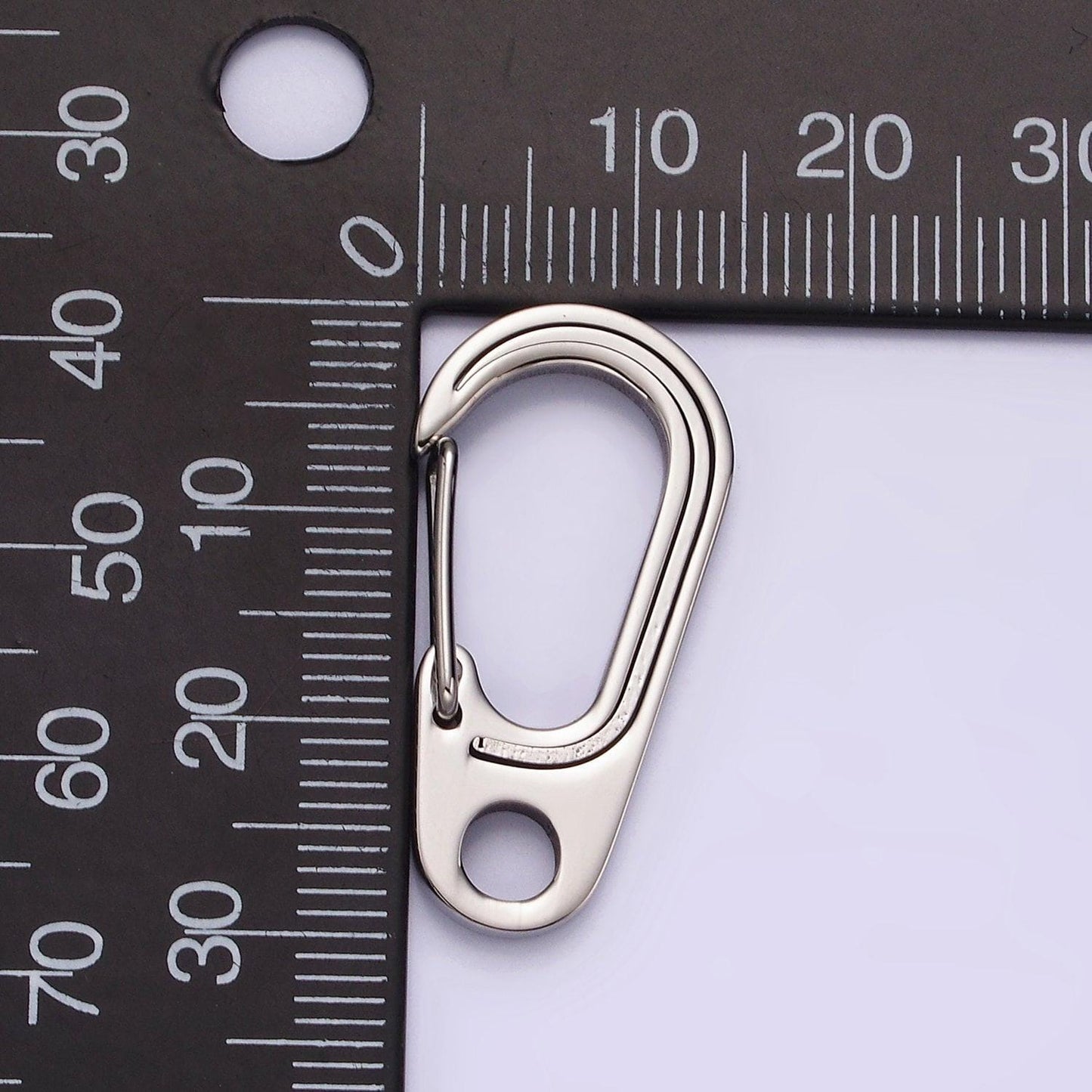 Stainless steel 30mm line-textured snap hook carabiner findings supply | z562