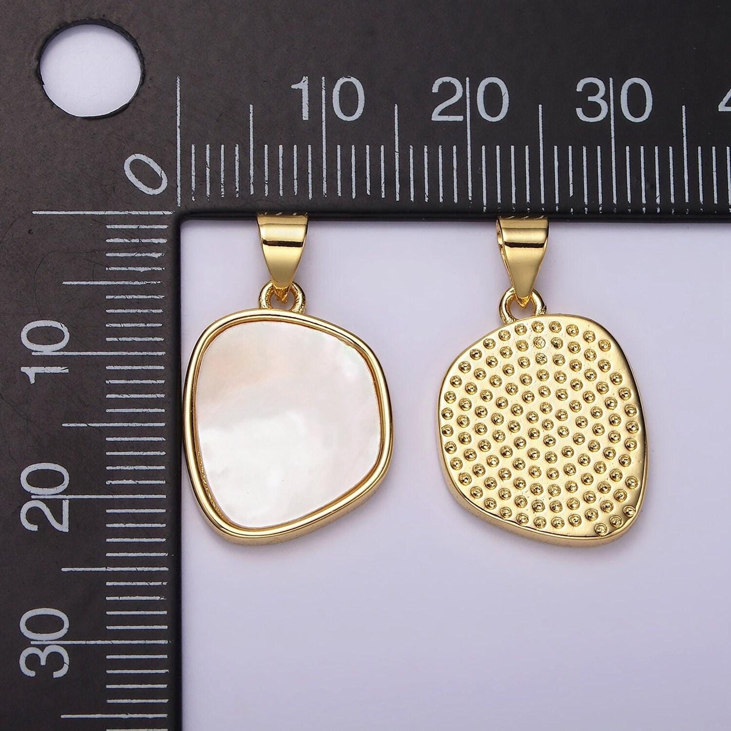 14k gold filled shell pearl abstract round oval bezel pendant | n1950