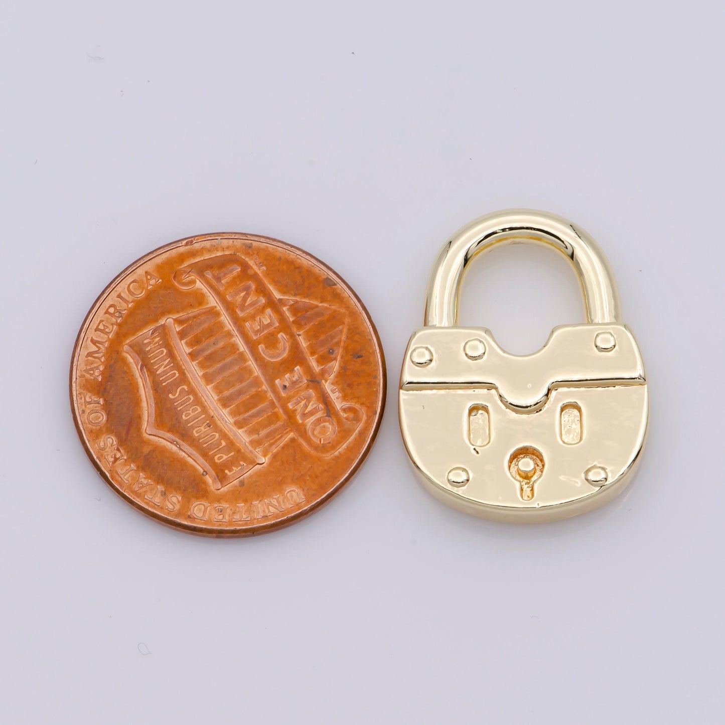 Tiny small dainty gold lock charm for necklace bracelet earring component m539