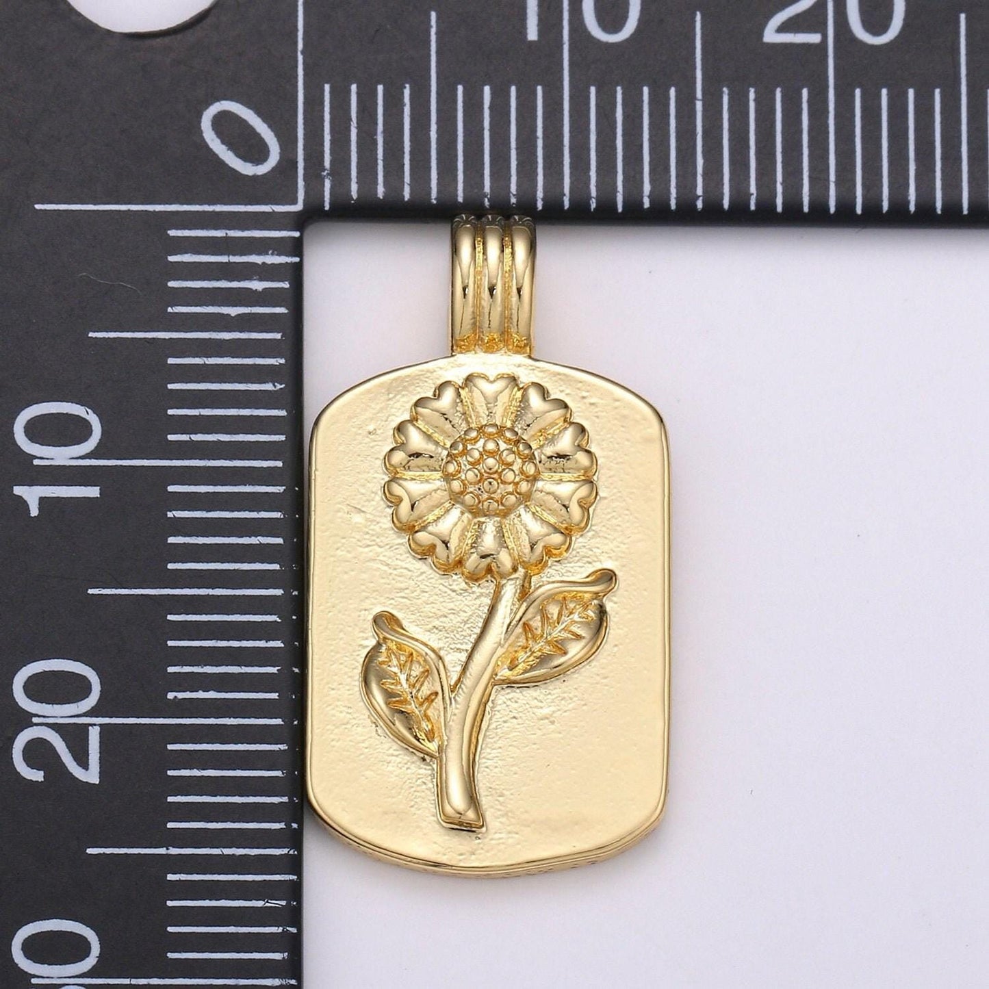 14k gf sun flower charms, gold sunflower pendant, dainty flower charm, small medallion charm for necklace floral flower jewelry h-841