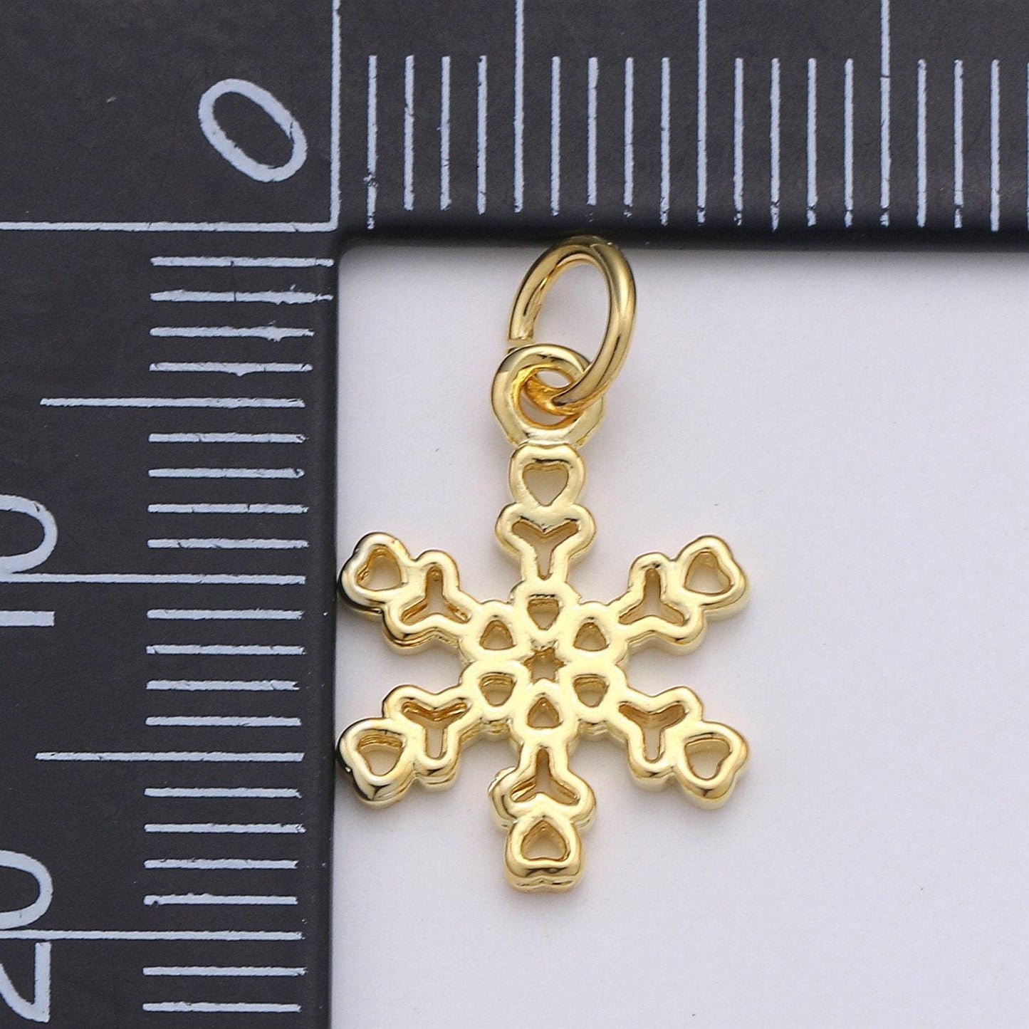 1pc 24k gold snowflake pendant charm, snow flake pendant charm, dainty pendant, for diy jewelry, chgf-1982