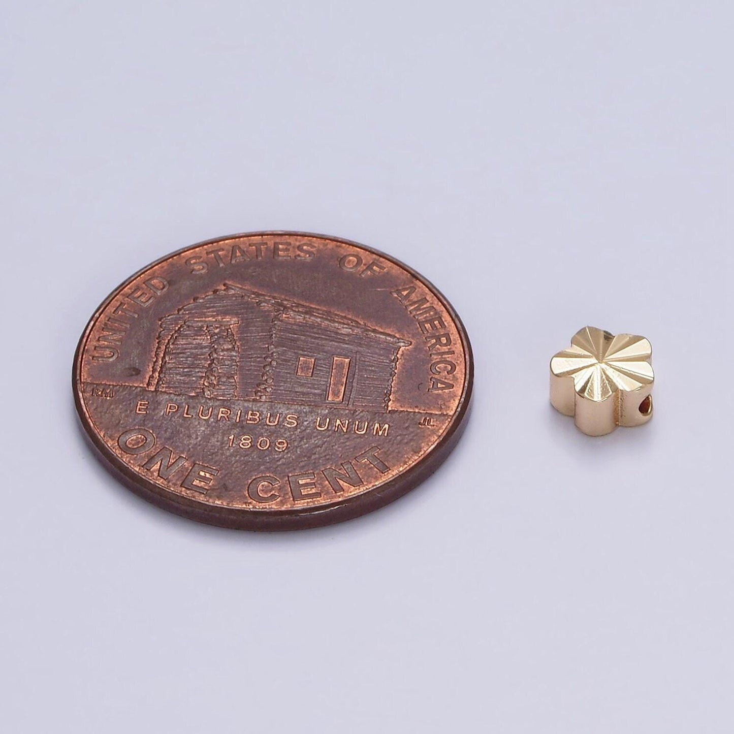 1x gold dainty flower spacer beads, sunburst beads, floral bracelet connector for bracelet jewelry making supply finding 5x5mm b-839