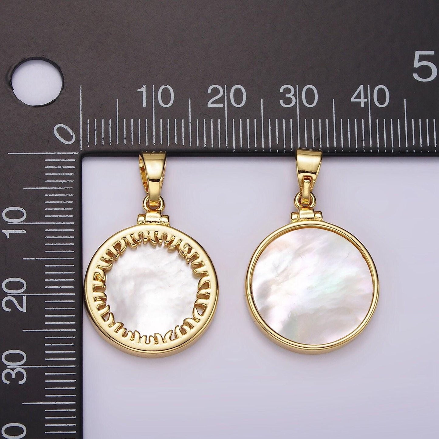 14k gold filled shell pearl ray bezel pendant | ah033