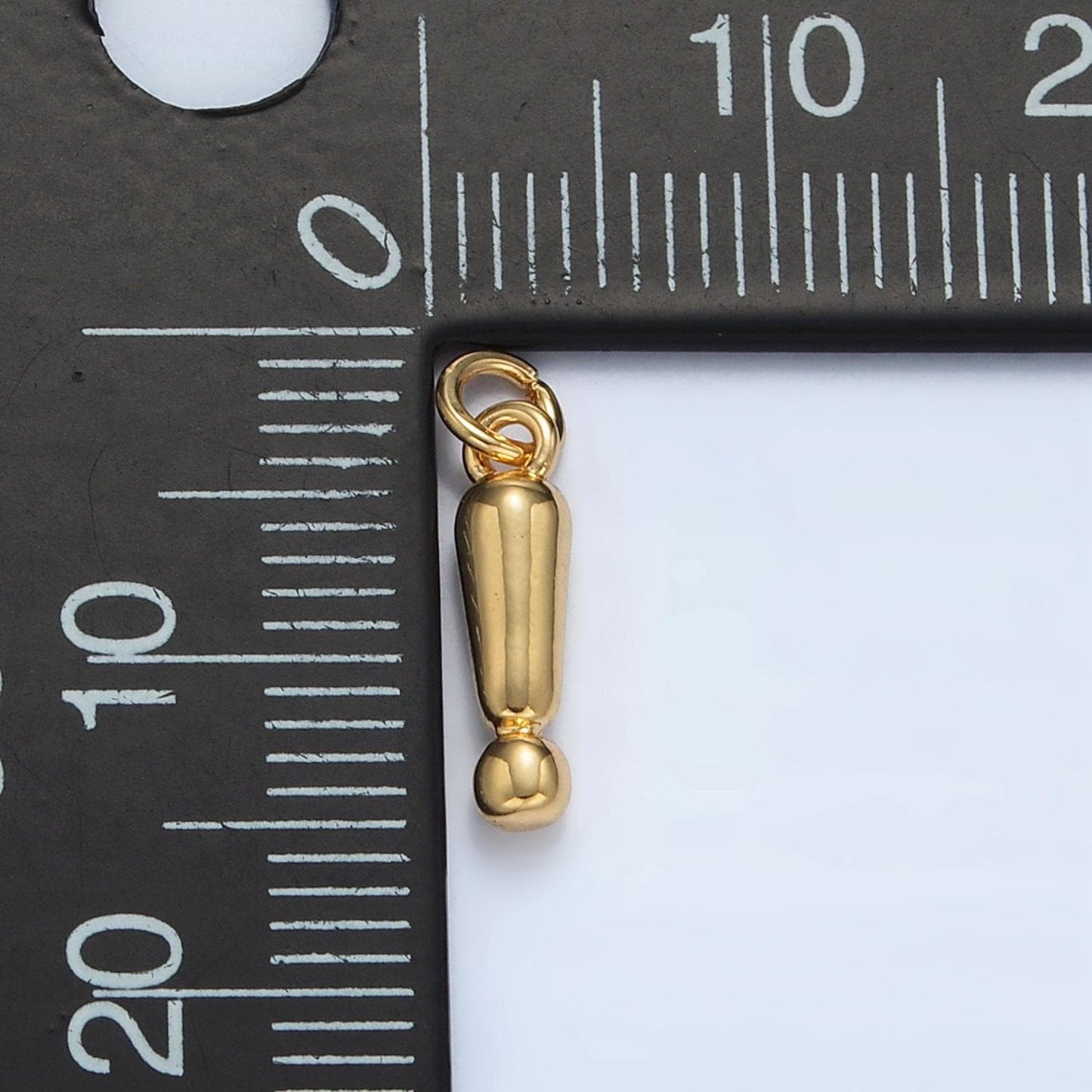 24k gold filled exclamation '!' mark minimal charm | ac-161