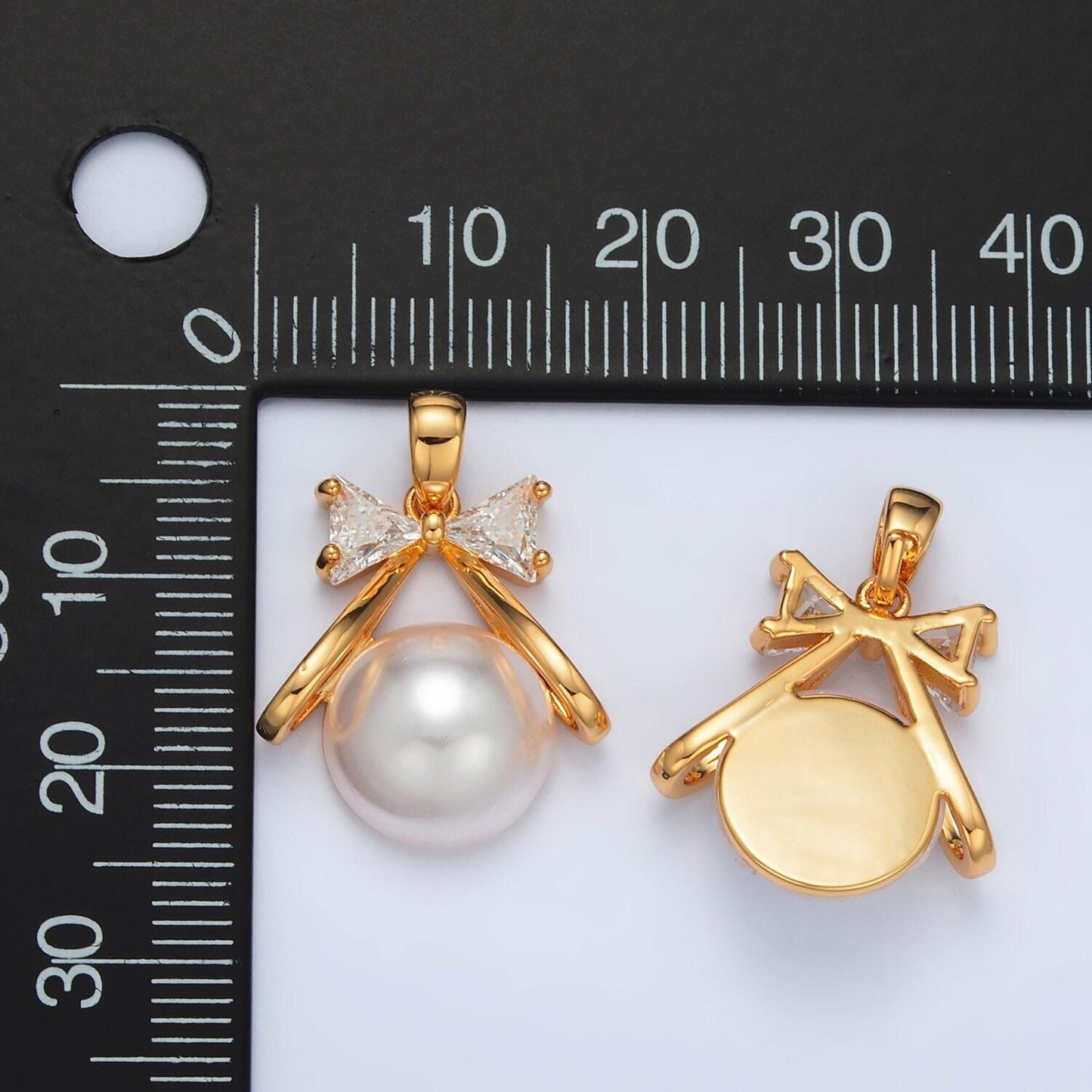 Mini gold cubic bow charm with faux pearl charm aa1409