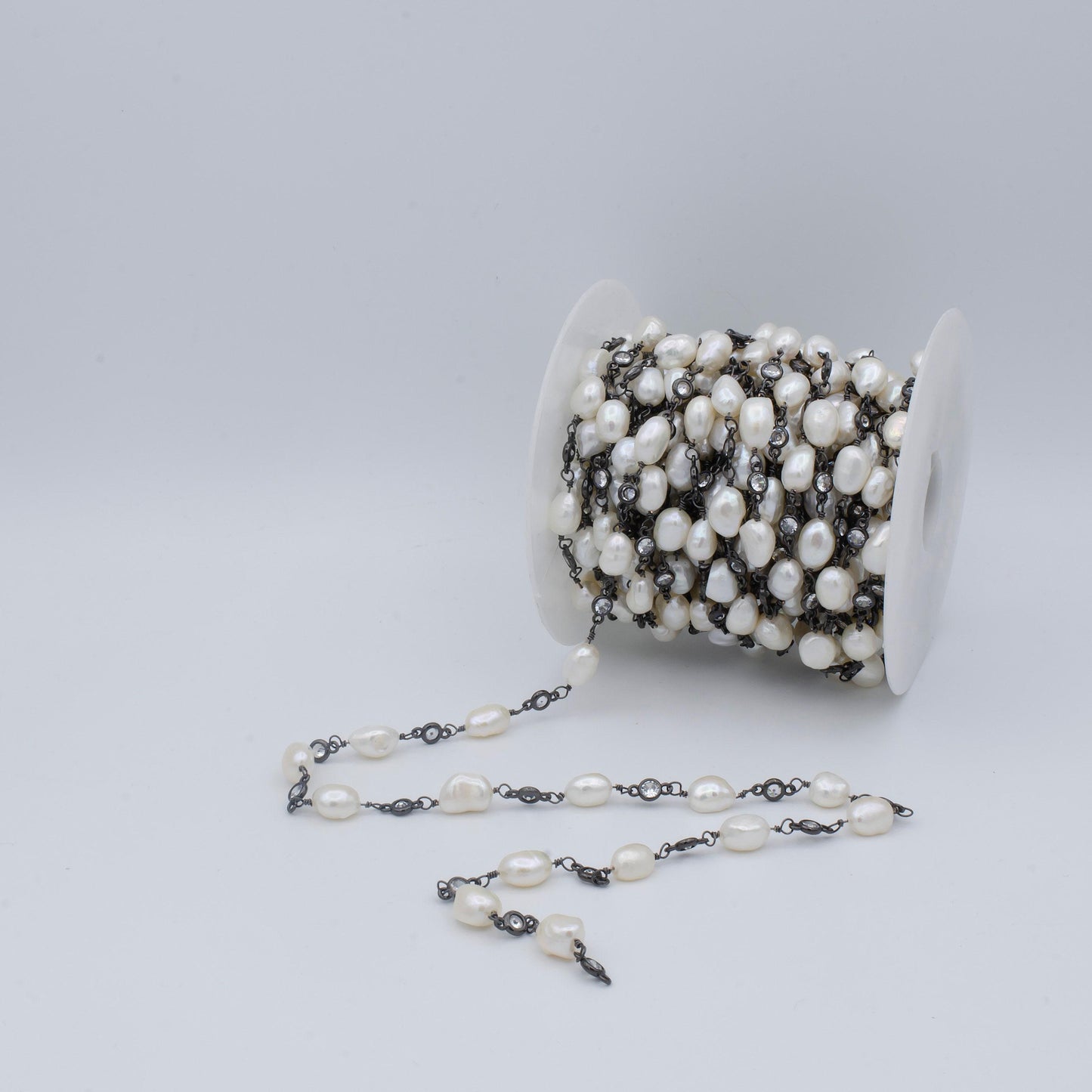 Baroque mother pearl black metal gun finish cz charm chain by yard,fresh water pearl cubic chain by foot, clear cubic zirconia chain,-465