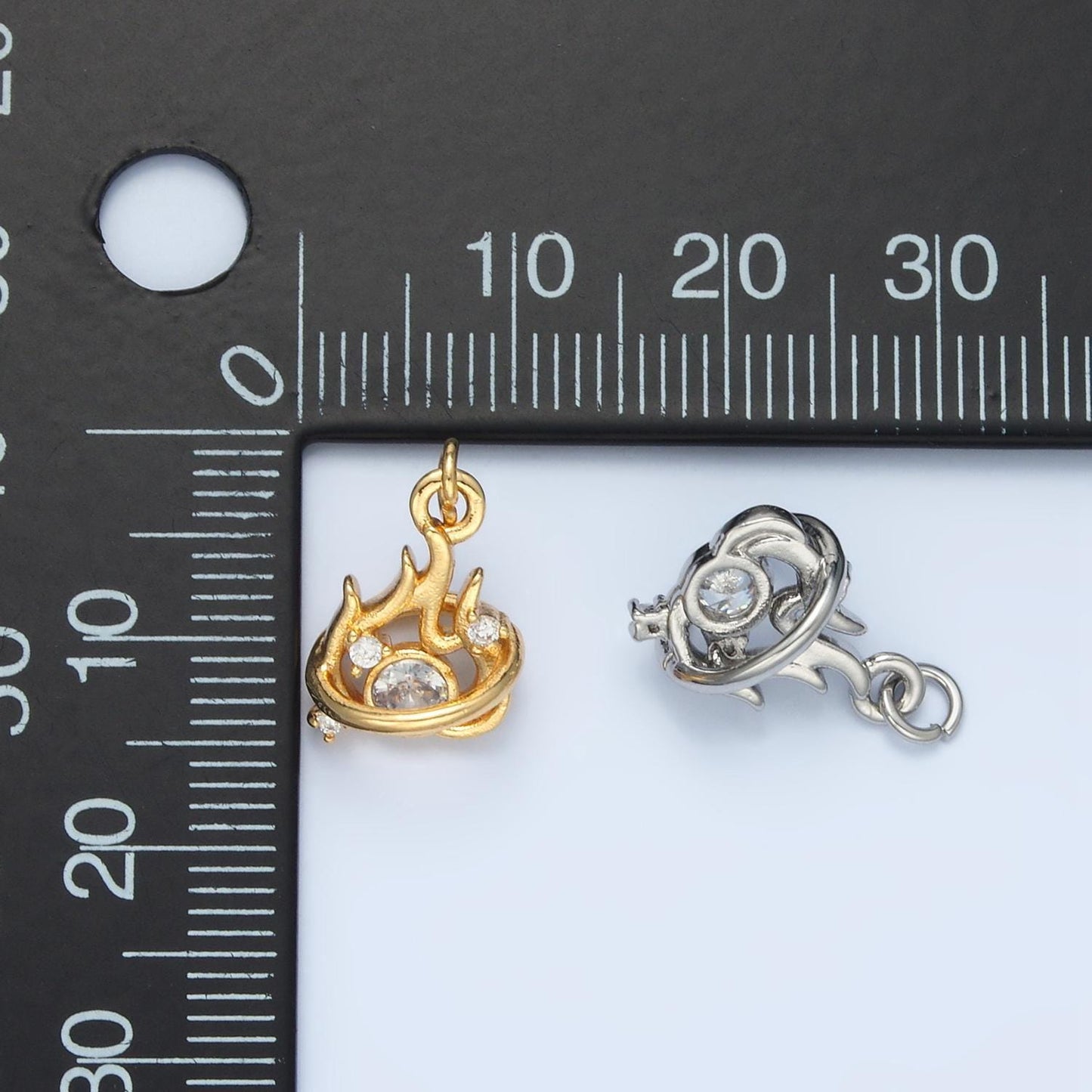 Mini 3d fire in gold & silver cz paved nature charms | e-379