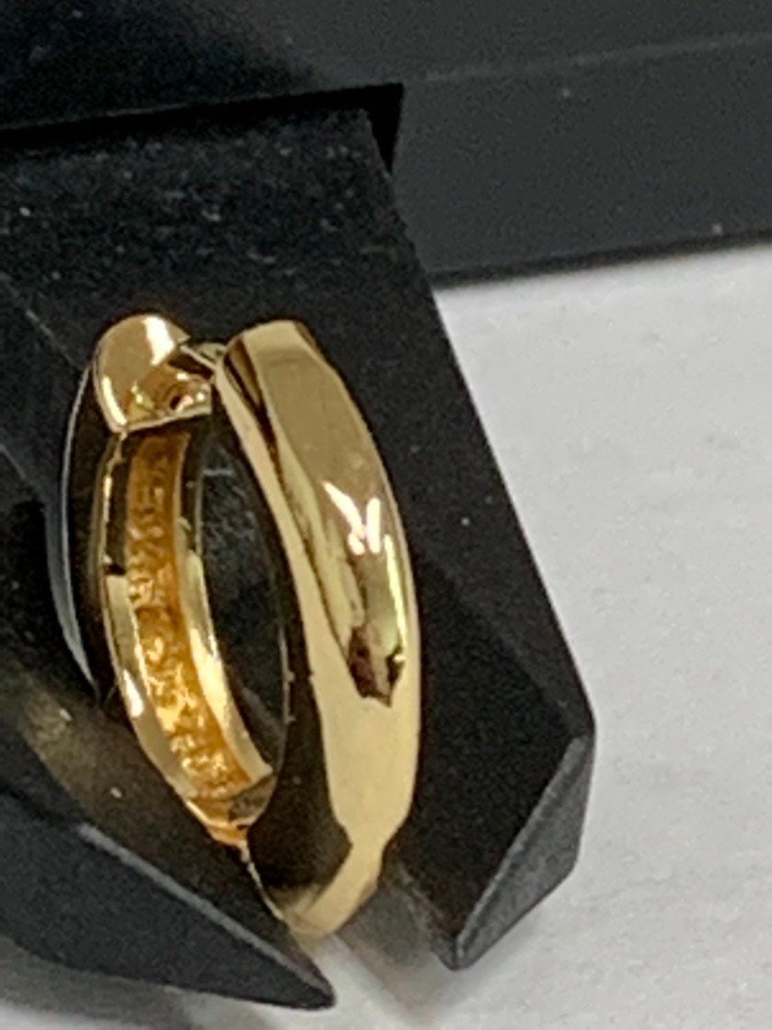 15.6mm huggie earrings, 24k gold hoops, white hoops, huggie hoop earring, hoop earrings, round loops,q-186, q-224 , q-186