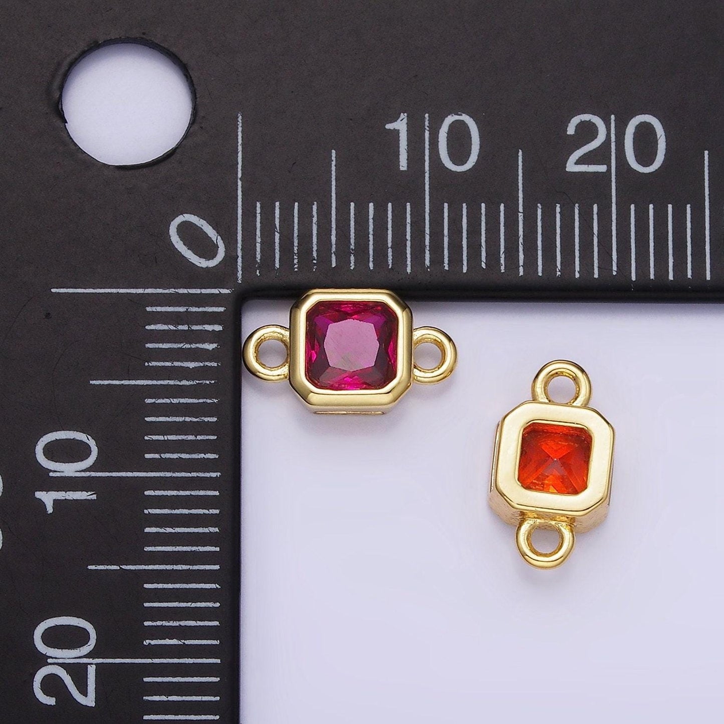 Bezel connector, cz edged square in gold | g472--483