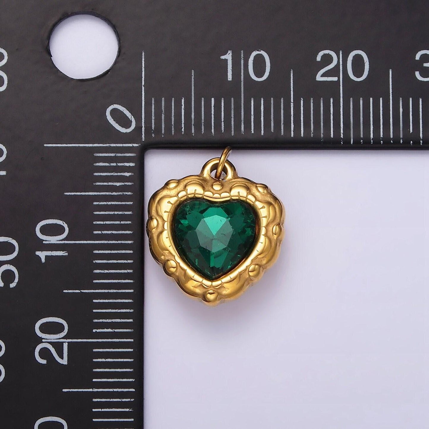 Stainless steel green cz heart artisan bezel charm | p654