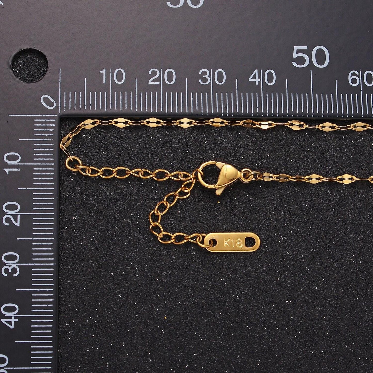 Waterproof and sweatproof minimalist necklace for woman 1.7 dapped cable chain gold stainless steel chain for layering necklace wa2478