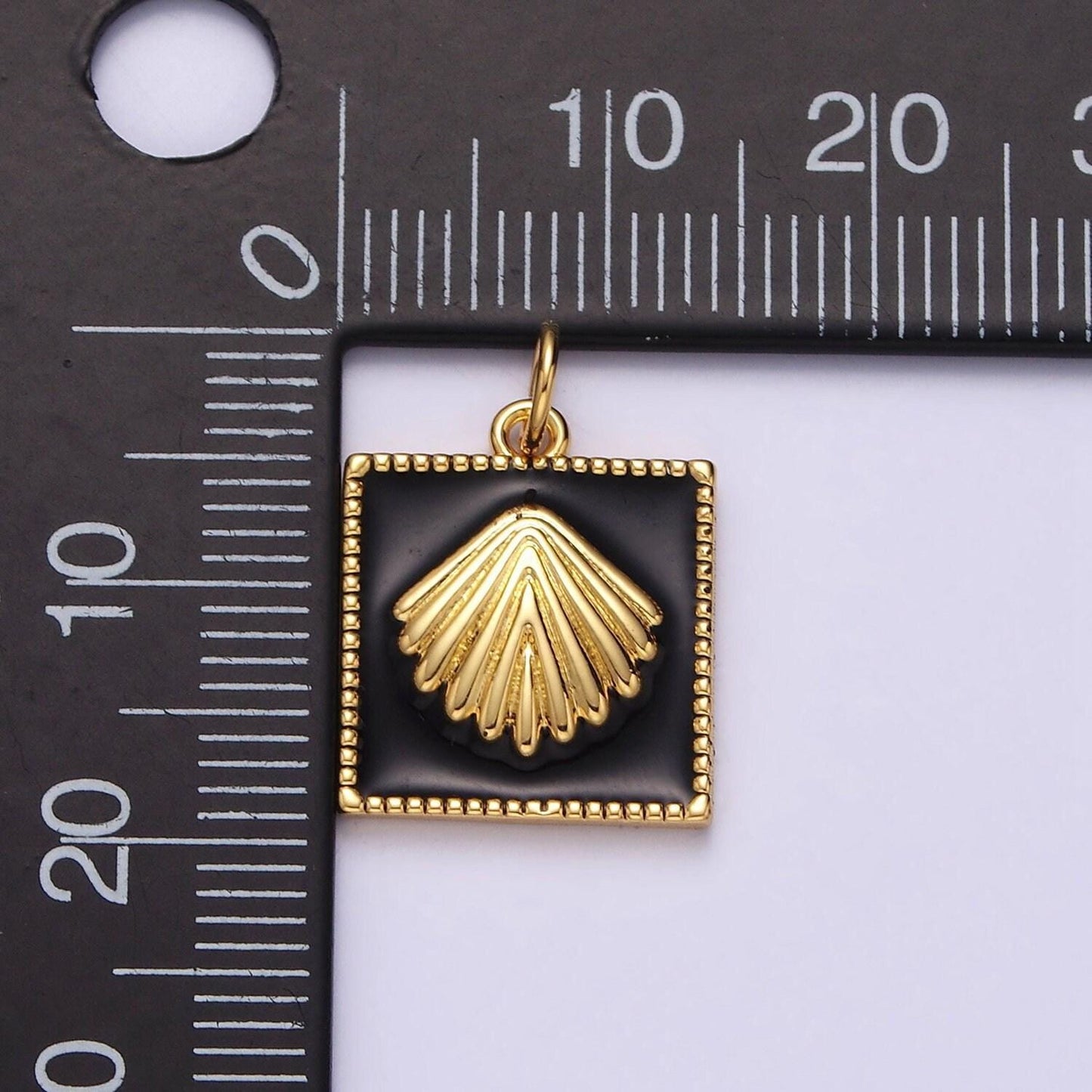 Dainty gold filled scallop shell charm black enamel medallion pendant for necklace ocean summer tropical beach under the sea inspired ac1270
