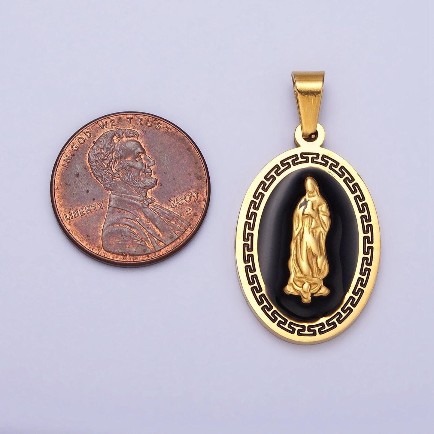Gold lady guadalupe religious pendant necklace black enamel virgin mary charm protection charm our lady of guadalupe catholic jewelry j619