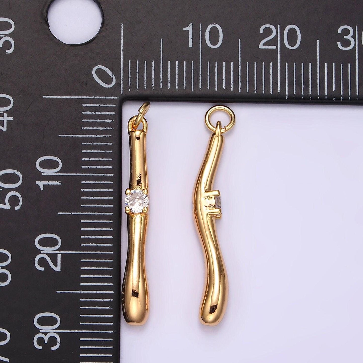 16k gold filled clear cz moten curved linear drop charm | ag459