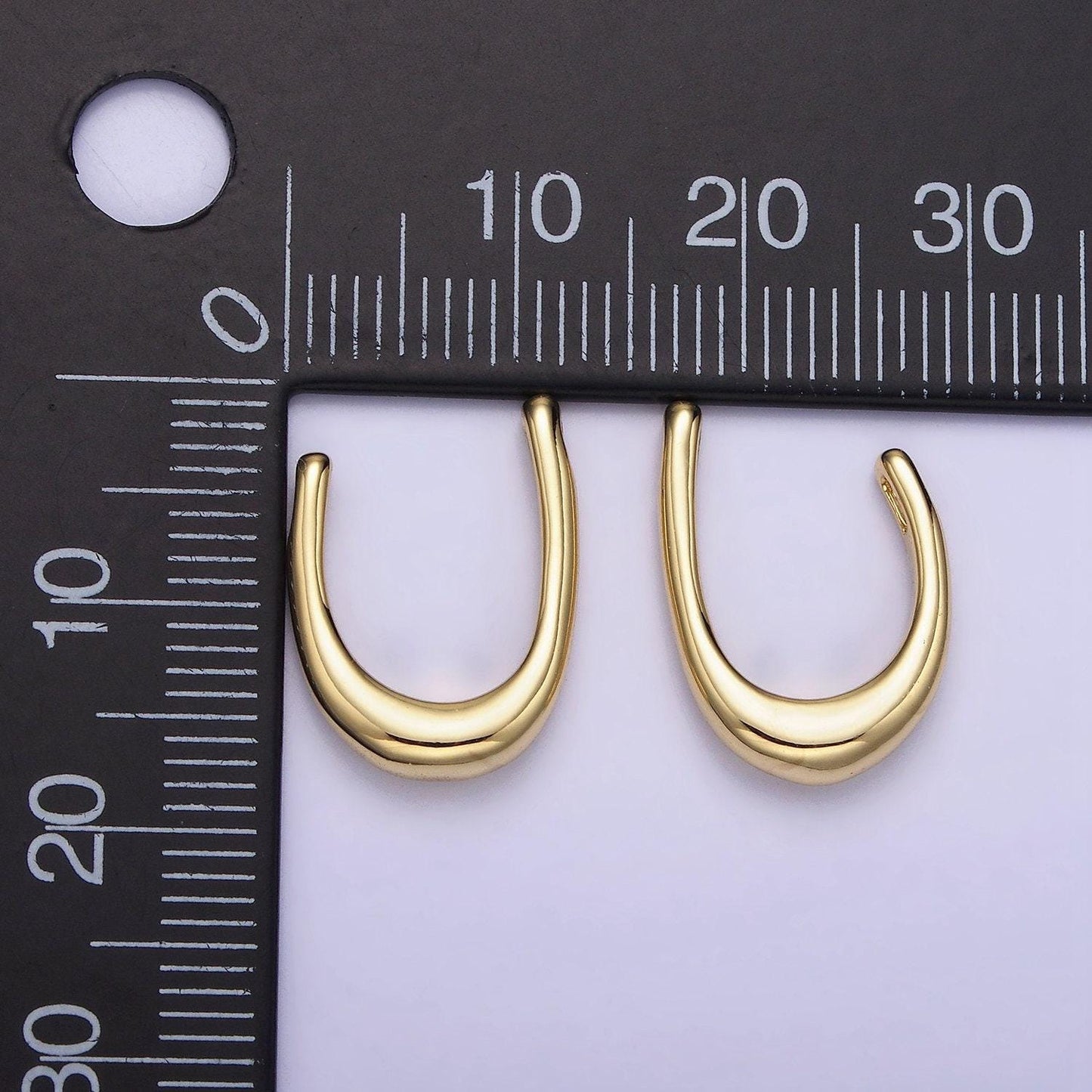 Dainty horseshoe charm connector in 14k gold filled lucky charm pendant horse shoe for necklace connector jewelry making supply z713