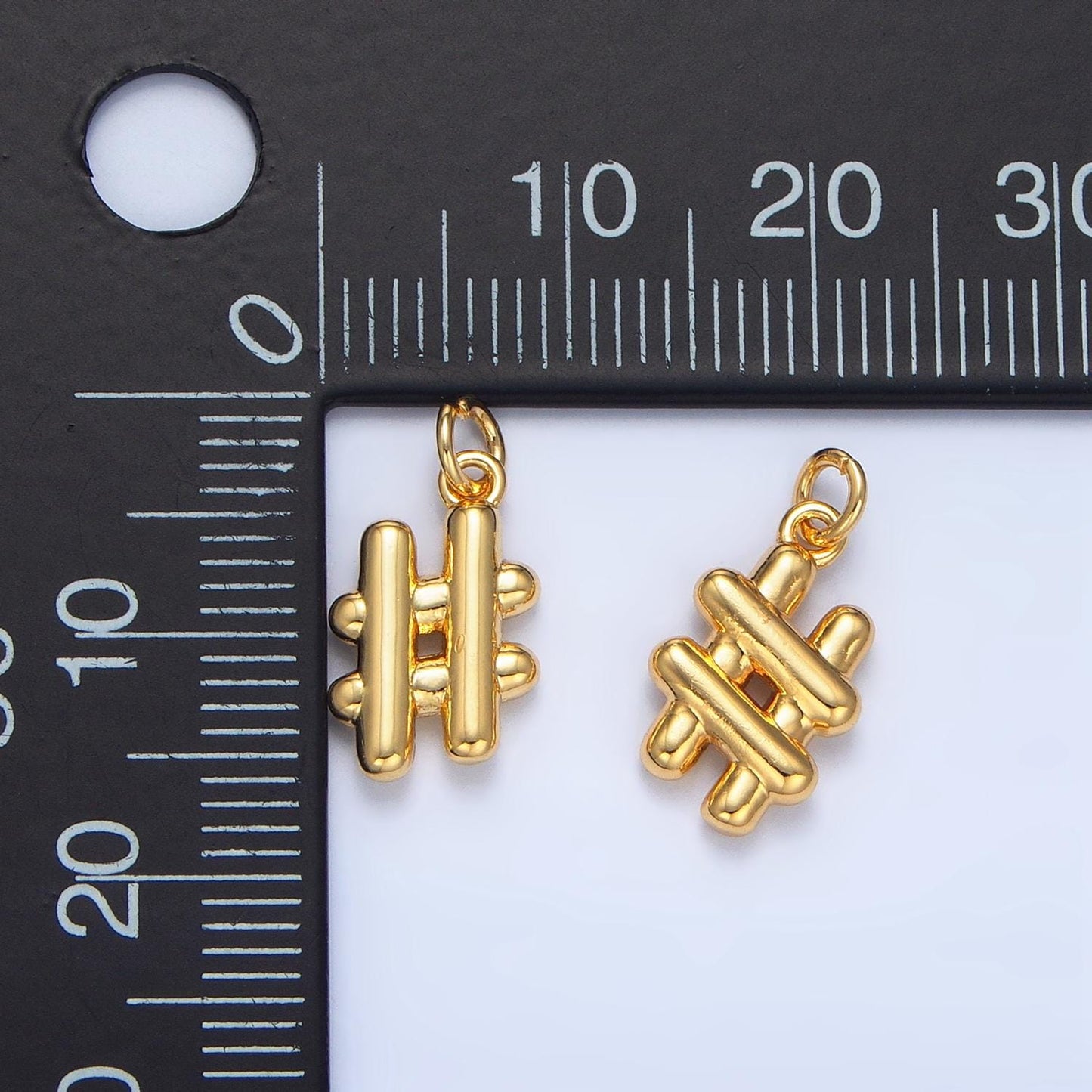 Hashtag 13mm minimal 24k gold filled charm | x-584