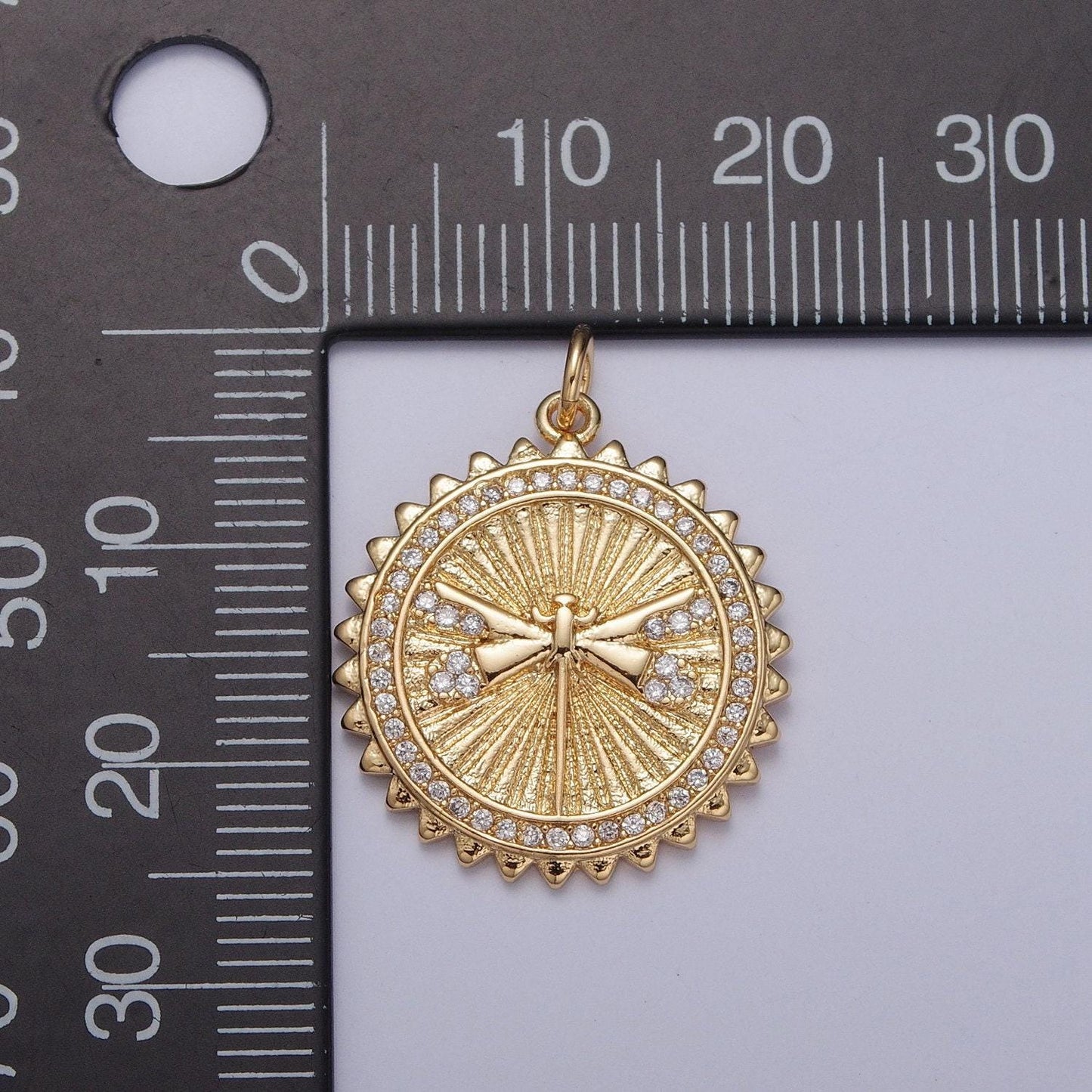 24k gold dragonfly pendant w. clear micro pave cz stones, medallion scalloped decorative edge, round coin pendant jewelry | x-109