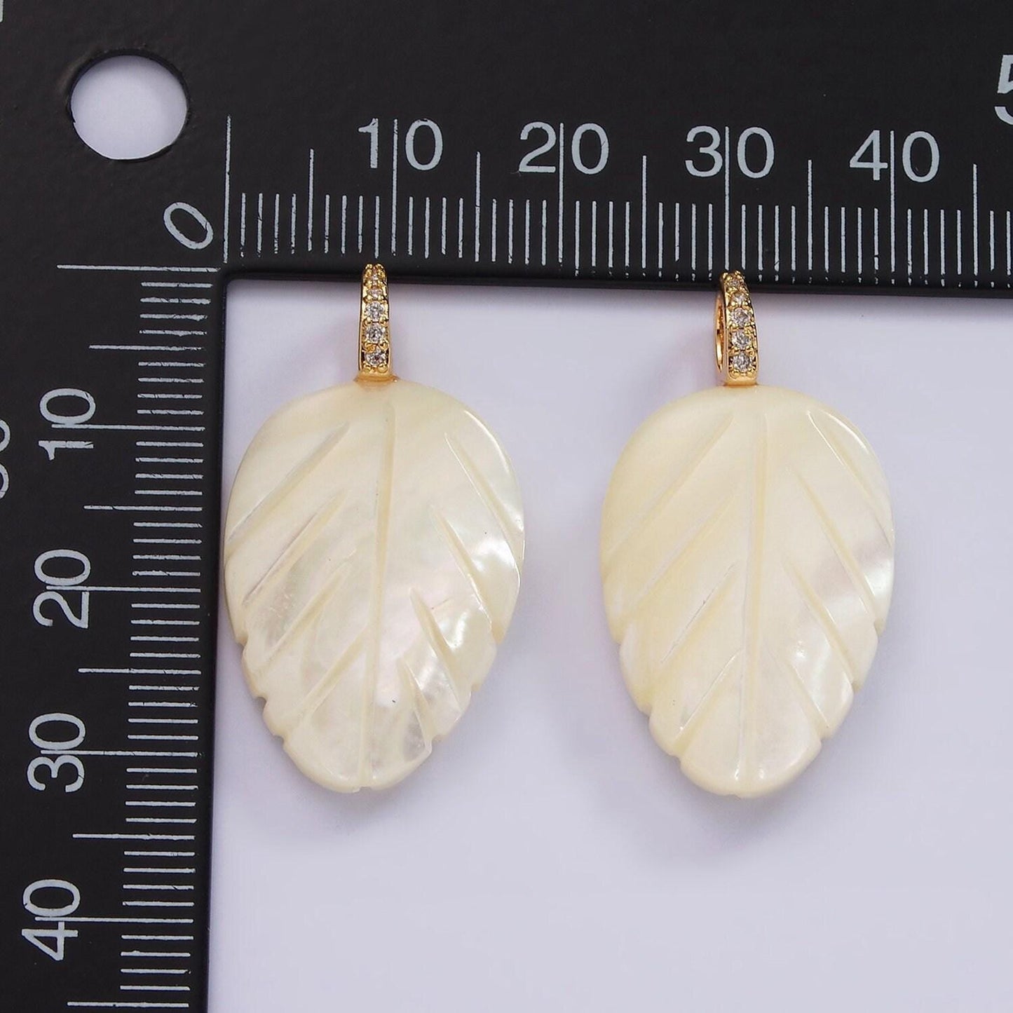14k gold filled 30mm shell pearl leaf nature micro paved cz bail pendant | p-1653
