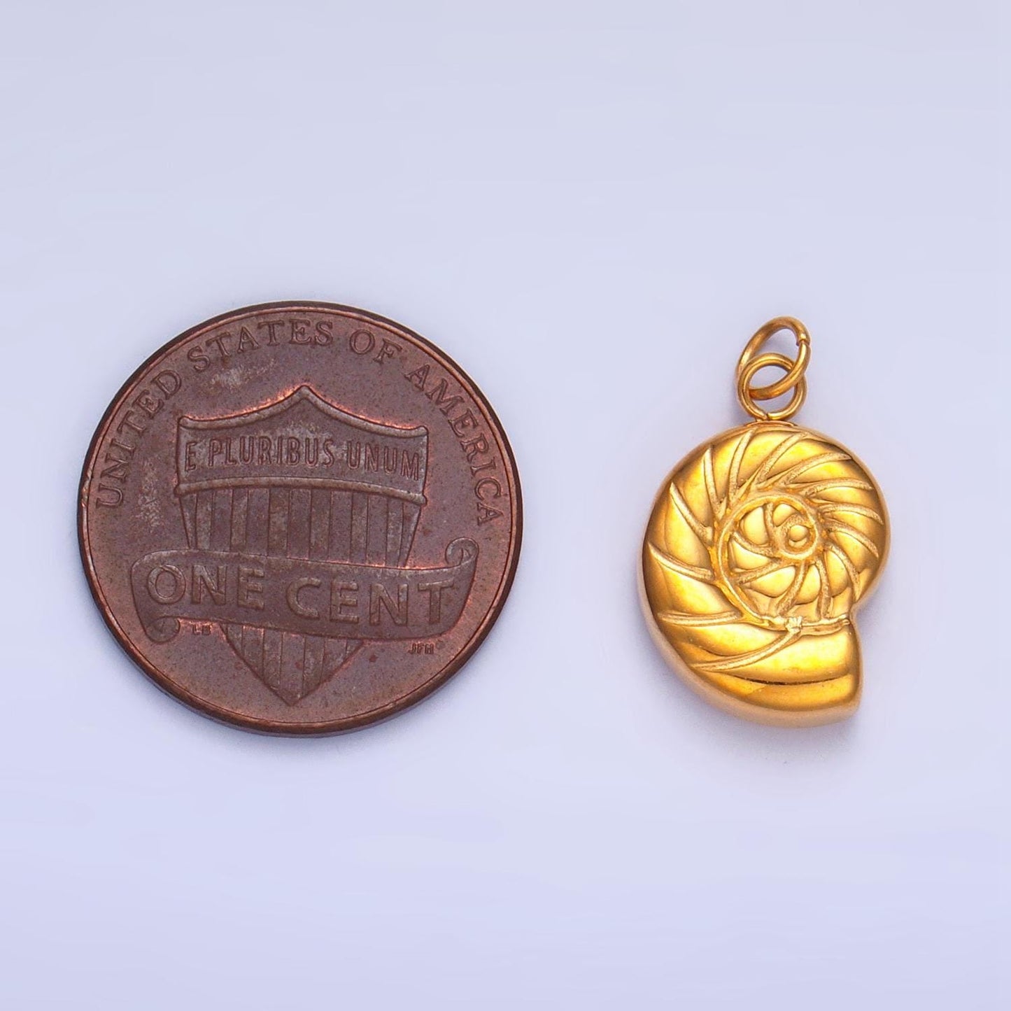 Line textured ocean sea shell 24k gold filled minimalist stainless steel charm | p-1219