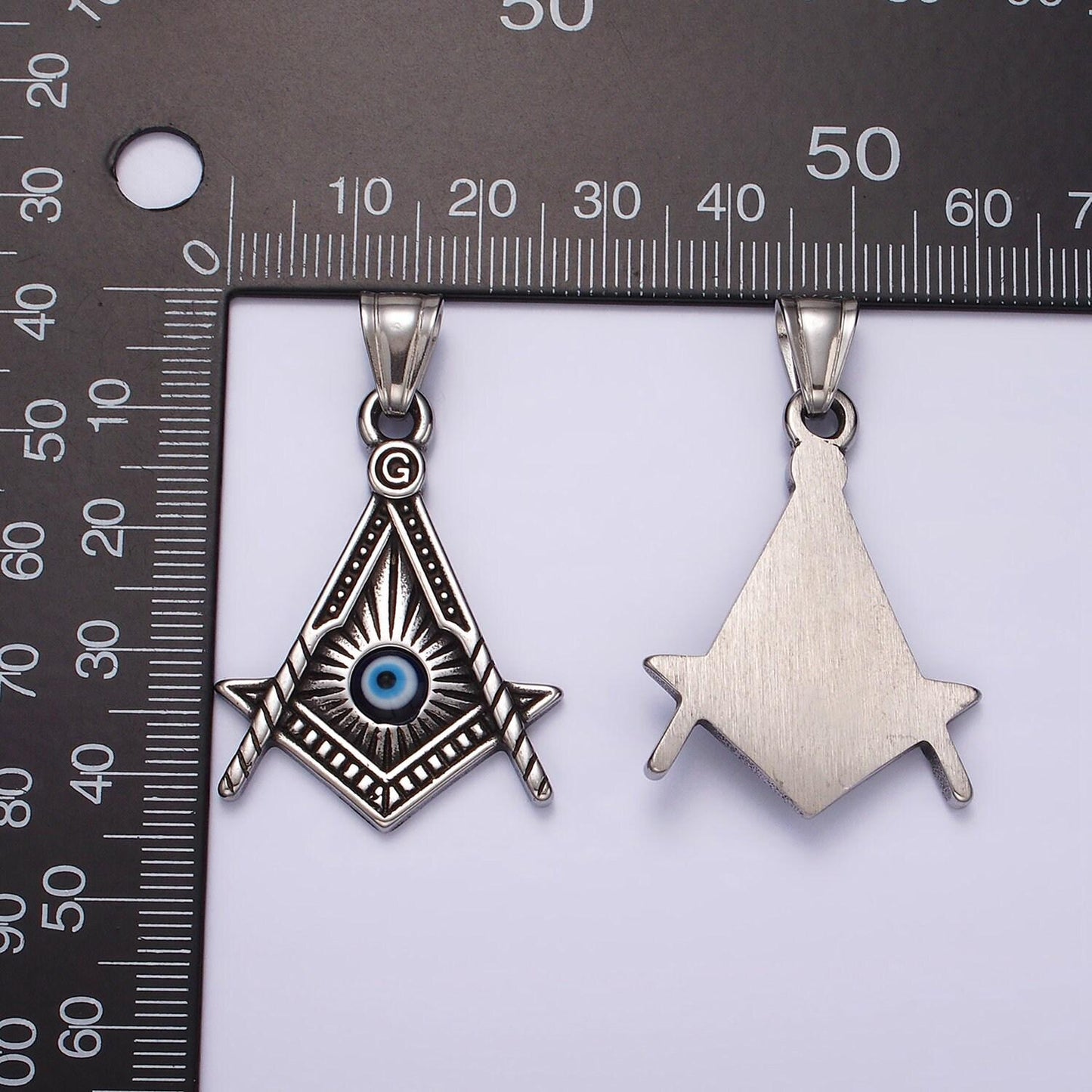 Stainless steel 40mm evil eye artisan lined point arrow pendant | p1059