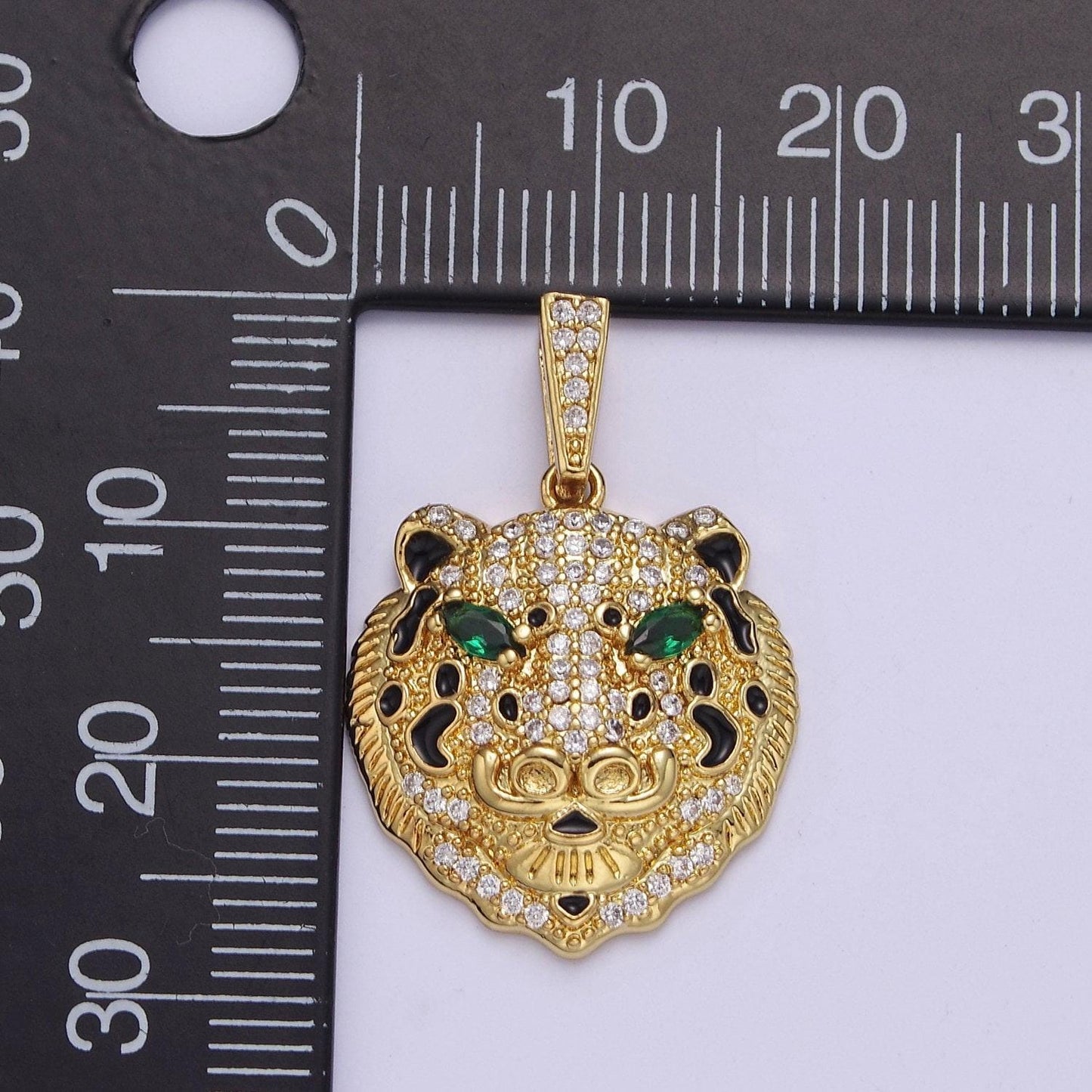 Dainty gold lion head pendant with clear micro pave cz stone j-605
