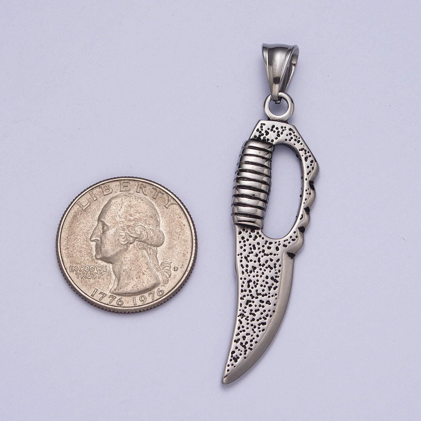 Silver knife necklace pendant hunter knife charm stainless steel knife fighting combat military pendant for necklace supply men jewelry j415