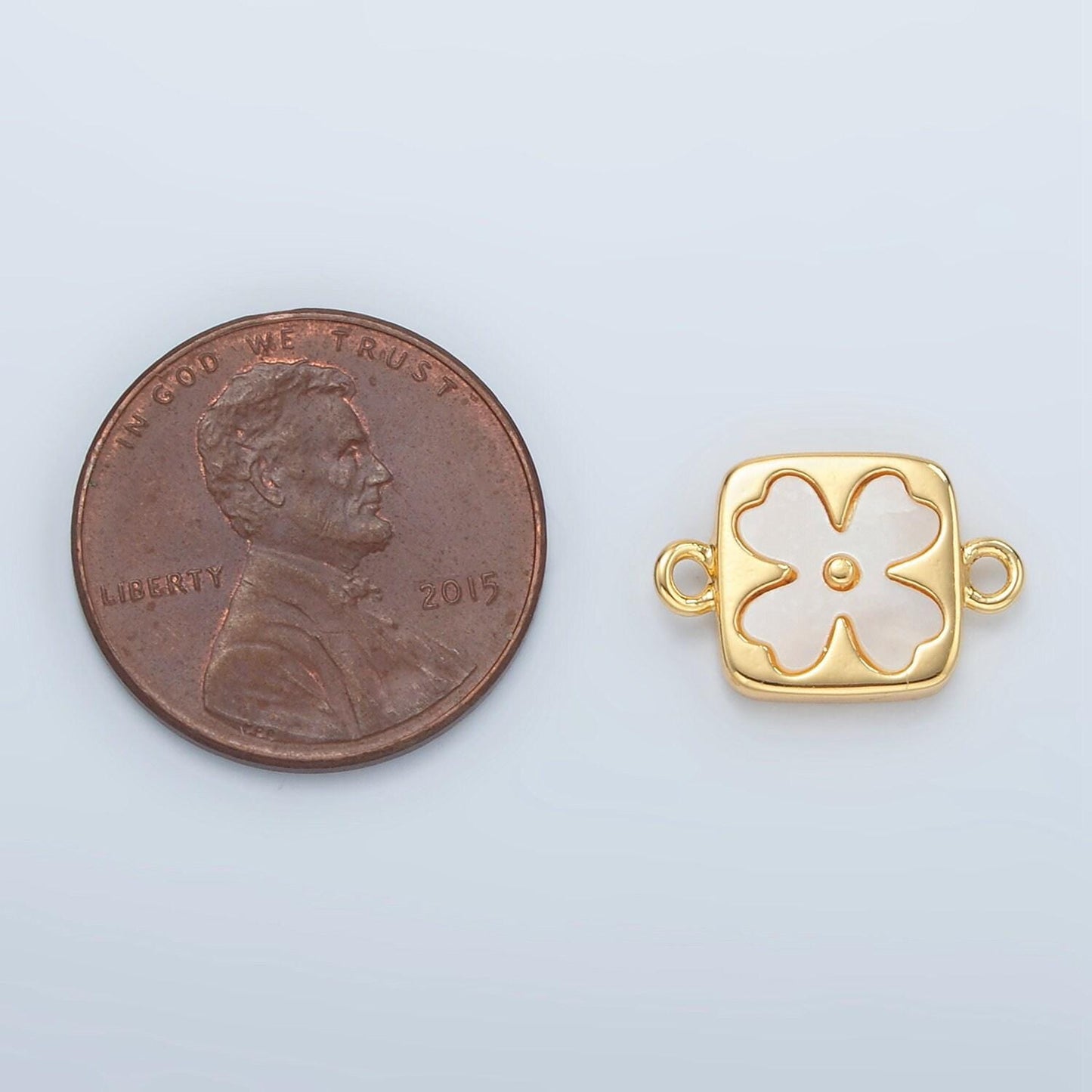 Tiny gold four-leaf floral charm connector shell pearl lucky flower for bracelet necklace flower florette jewelry finding | f012