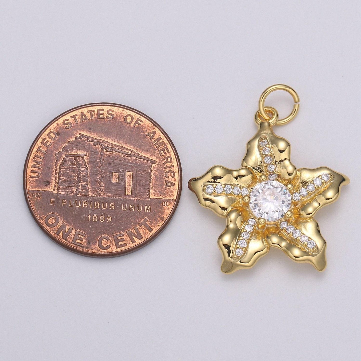 1pcs micro pave star charms, solitaire cubic zirconia charms, gold star charm, necklace pendant bracelet charms star celestial jewelry e-190