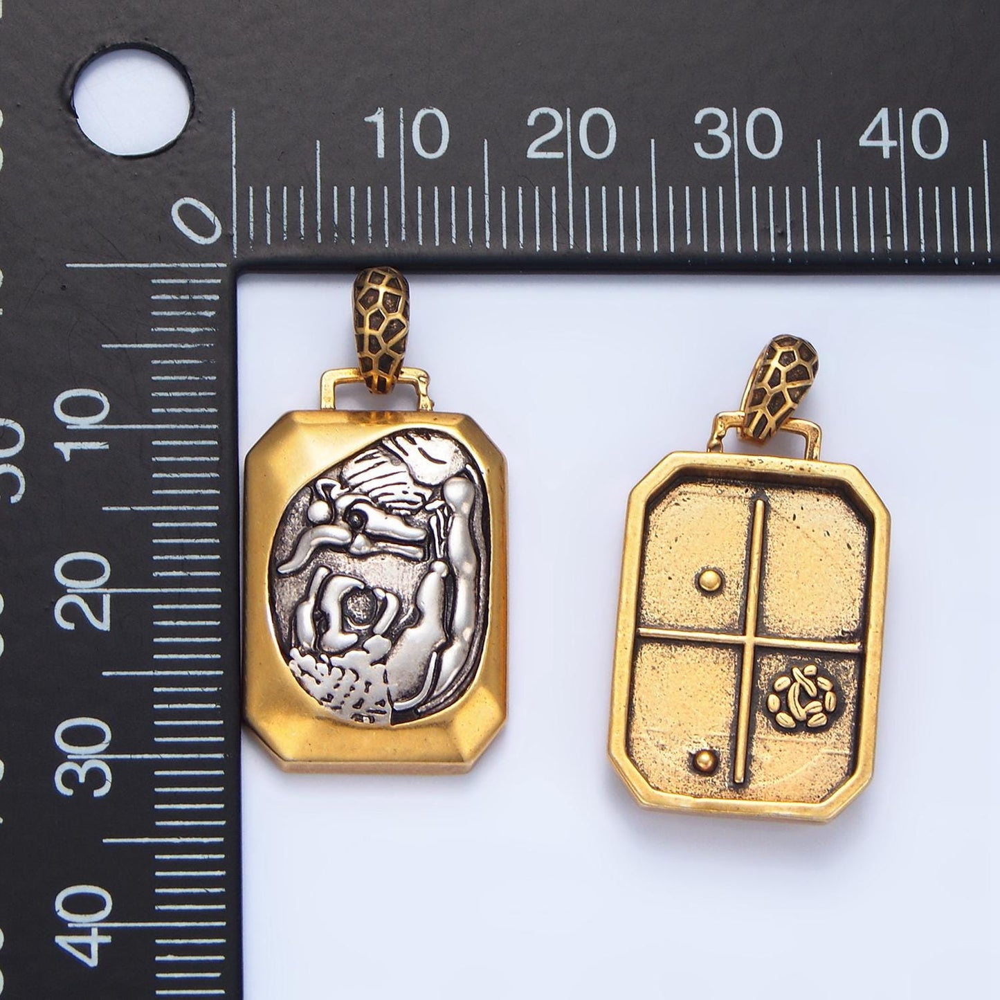 Bull & lion animal design rectangle metal gold filled pendant | aa-125