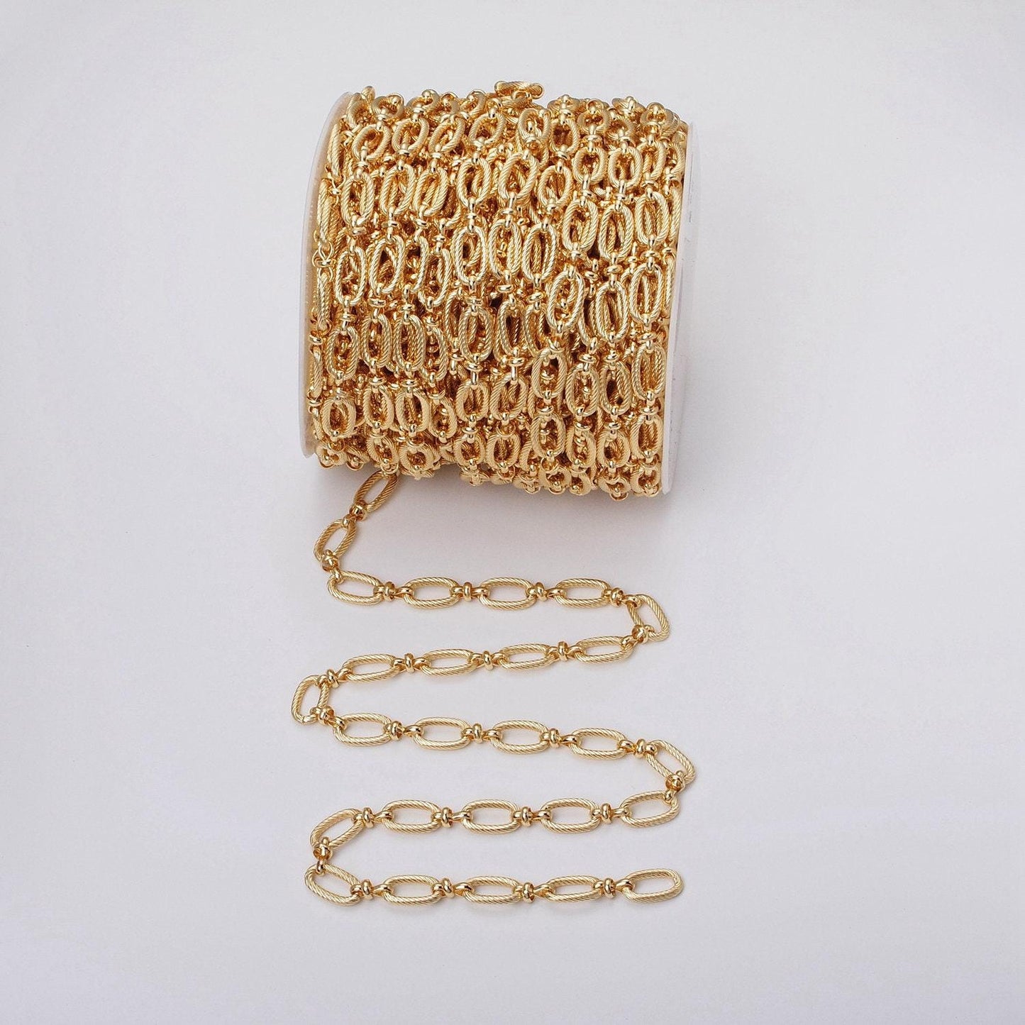 Medium oval link chain 16k gold filled 6.5mm cable figure eight link unfinished wholesale chain by yard in gold & silver | roll-1139