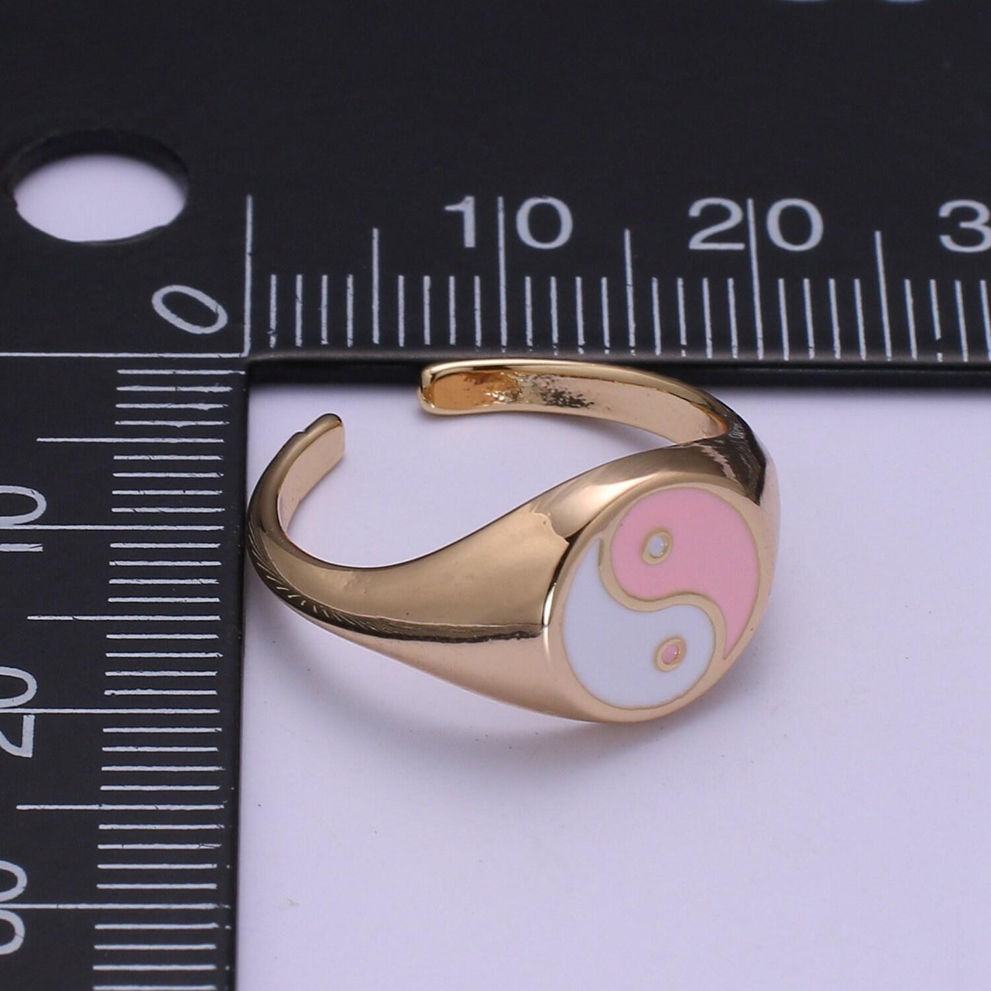 Adjustable yin yang ring, gold signet ring bold statement ring for summer trend jewelry 90s trend ring