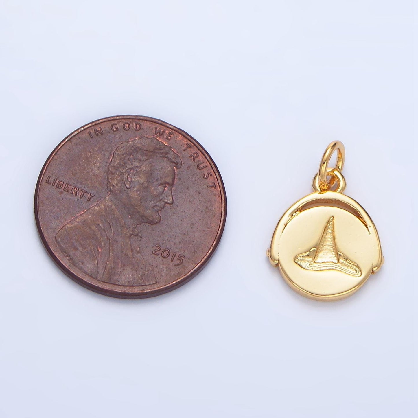 Double sided witch hat charm broom charm halloween sorcerers hat pendant halloween jewelry inspired for necklace bracelet supply x908