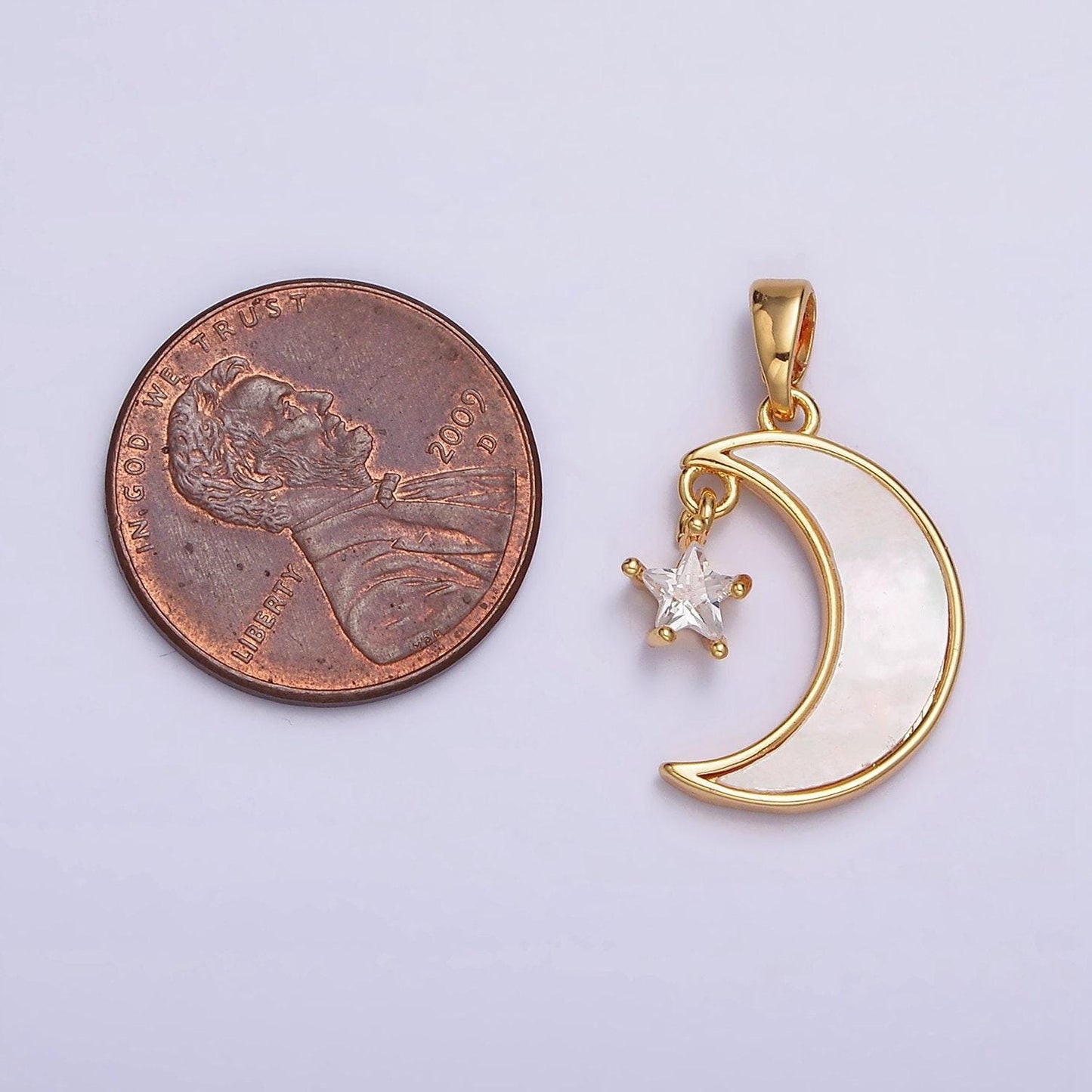 24k gold filed celestial crescent moon shell pearl star cz pendant | aa587