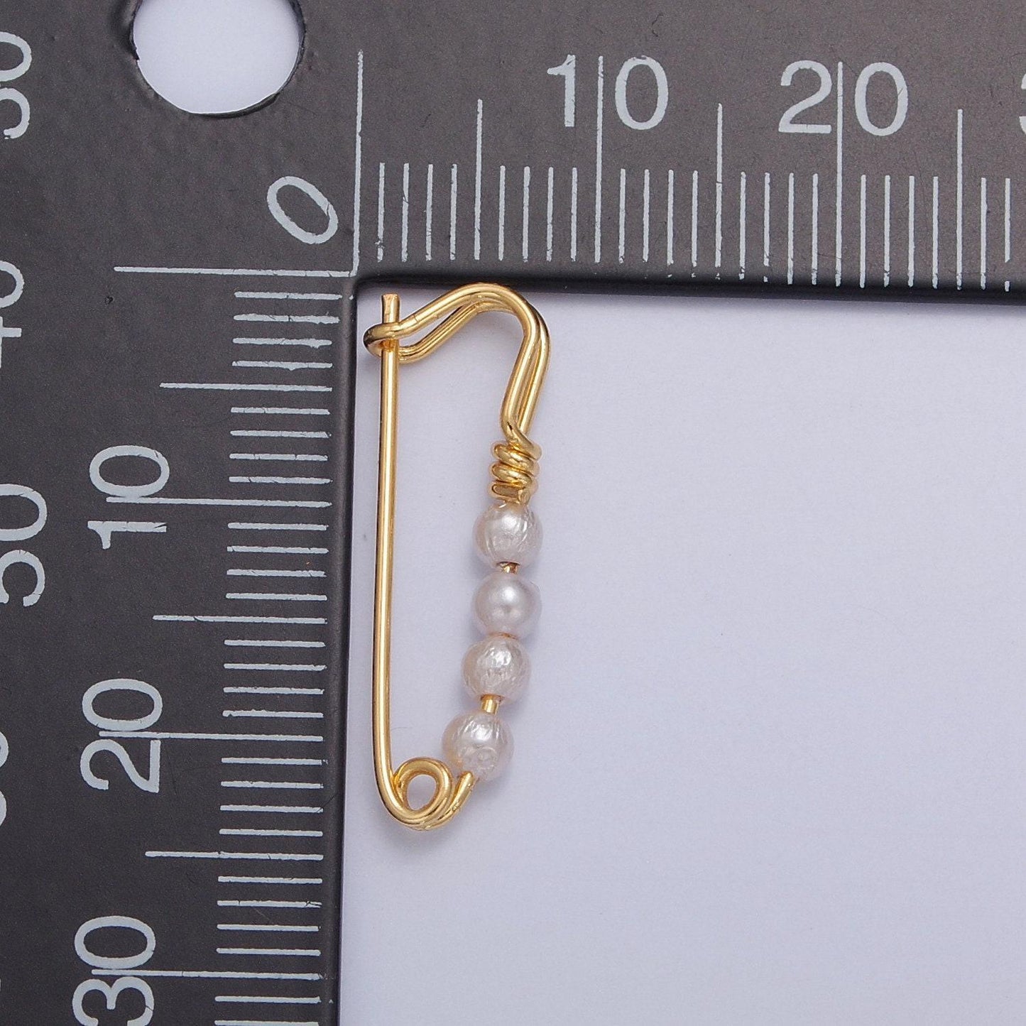 24k gold filled over brass safety pin pendant with 4 pearls 23x8mm l-746