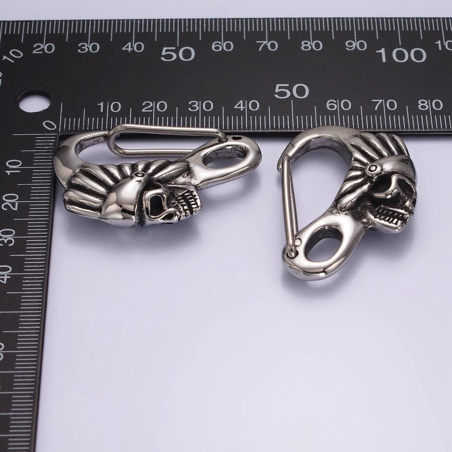 Stainless steel 45mm skull carabiner snap hook findings | z665