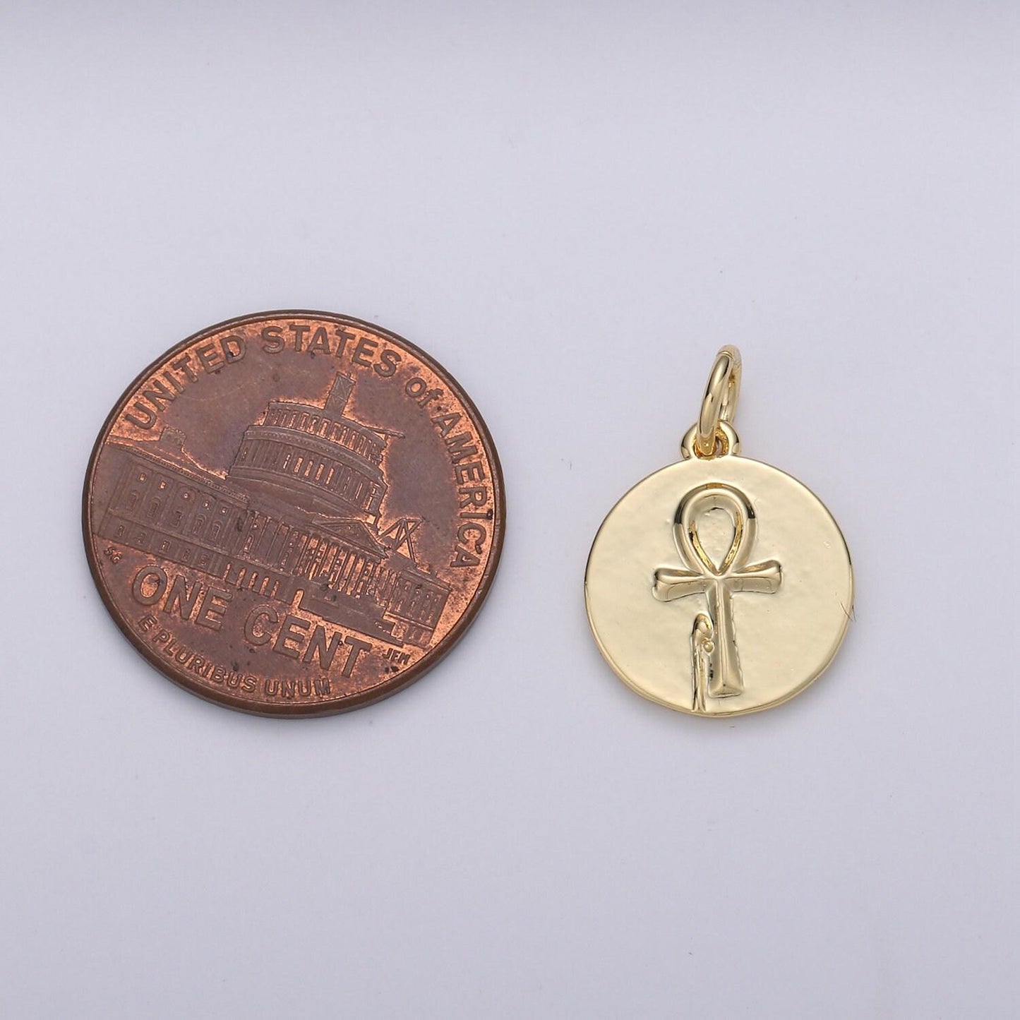 Gold ankh charm chgf 1617