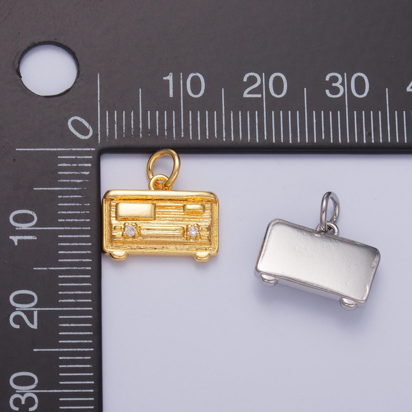 Gold Retro radio charm pendant Old School Radio charm necklace gift idea gold charm for bracelet necklace W414