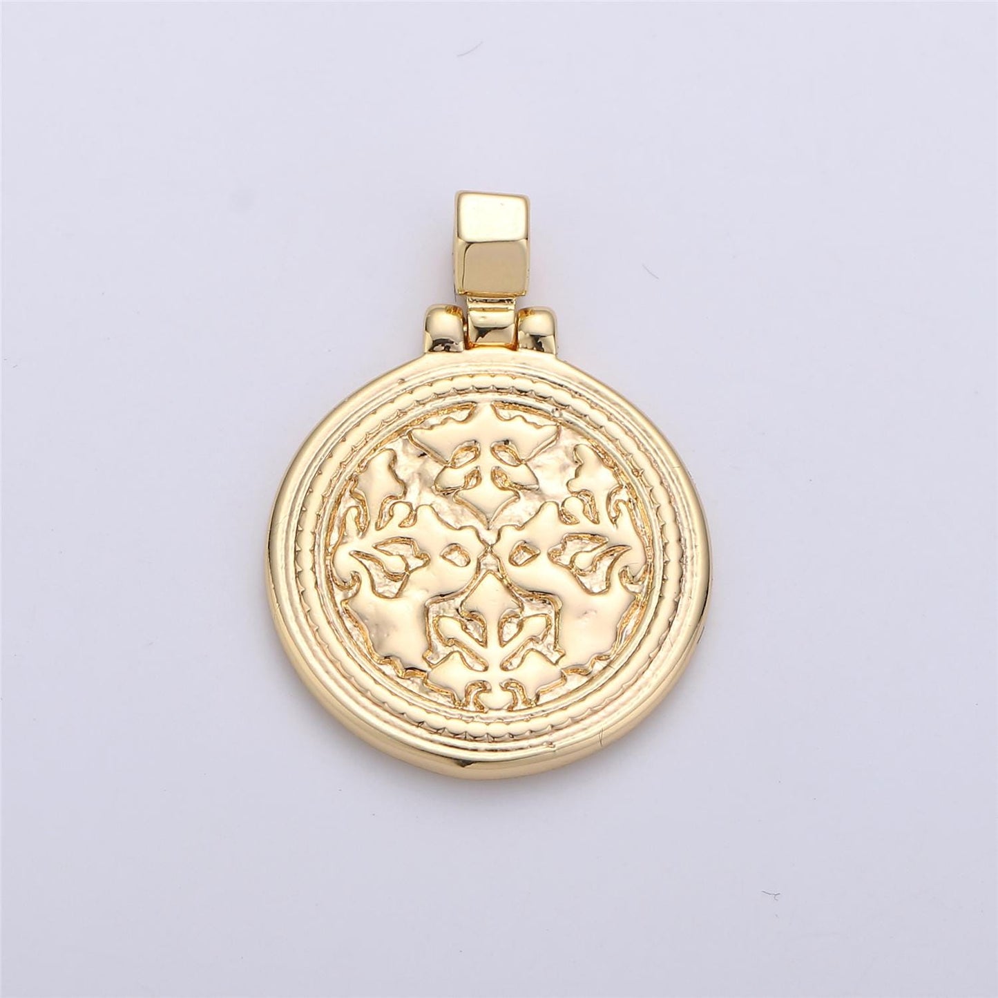 18K Gold Filled Medallion charm 19x23mm Gold Pendant Earth charm, coin Gold charms, medallion charms, disc charm | I259