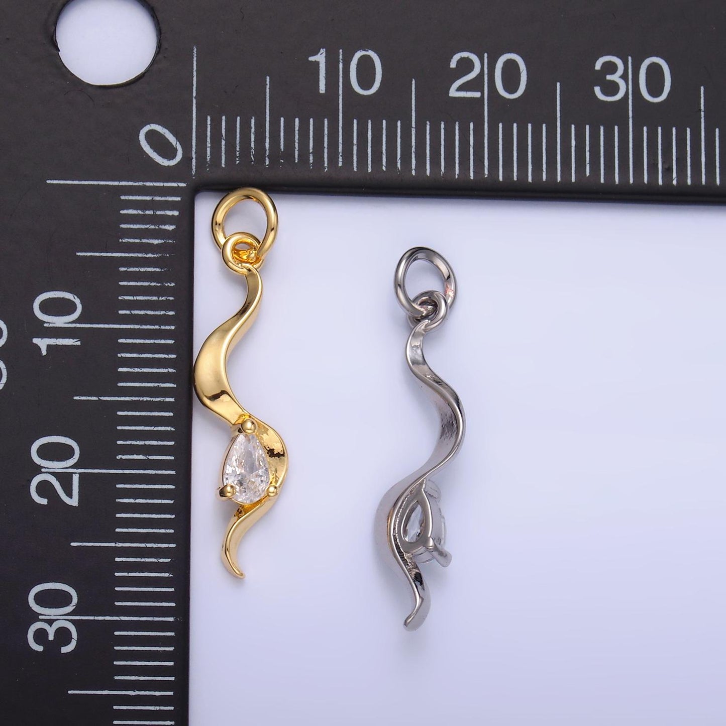 Mini 24K Gold Filled Spiral Charm Cubic Clear Mini Twist charm Dainty Silver Drop Charm for Bracelet Necklace Minimalist Jewelry Supply W813