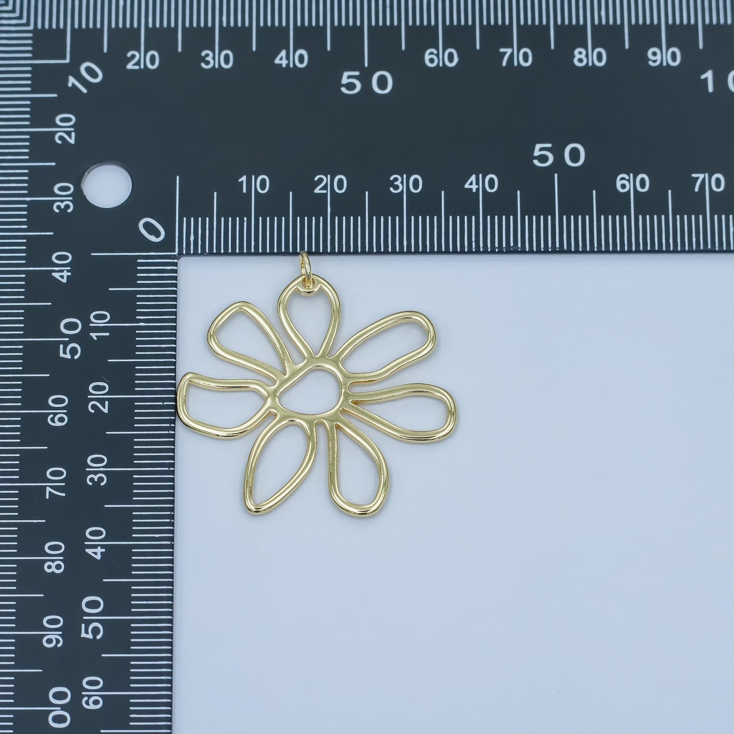 Dainty Gold open flower charms boho hippie floral charms summer trend spring jewelry supplies bracelet necklace earring supply C-054